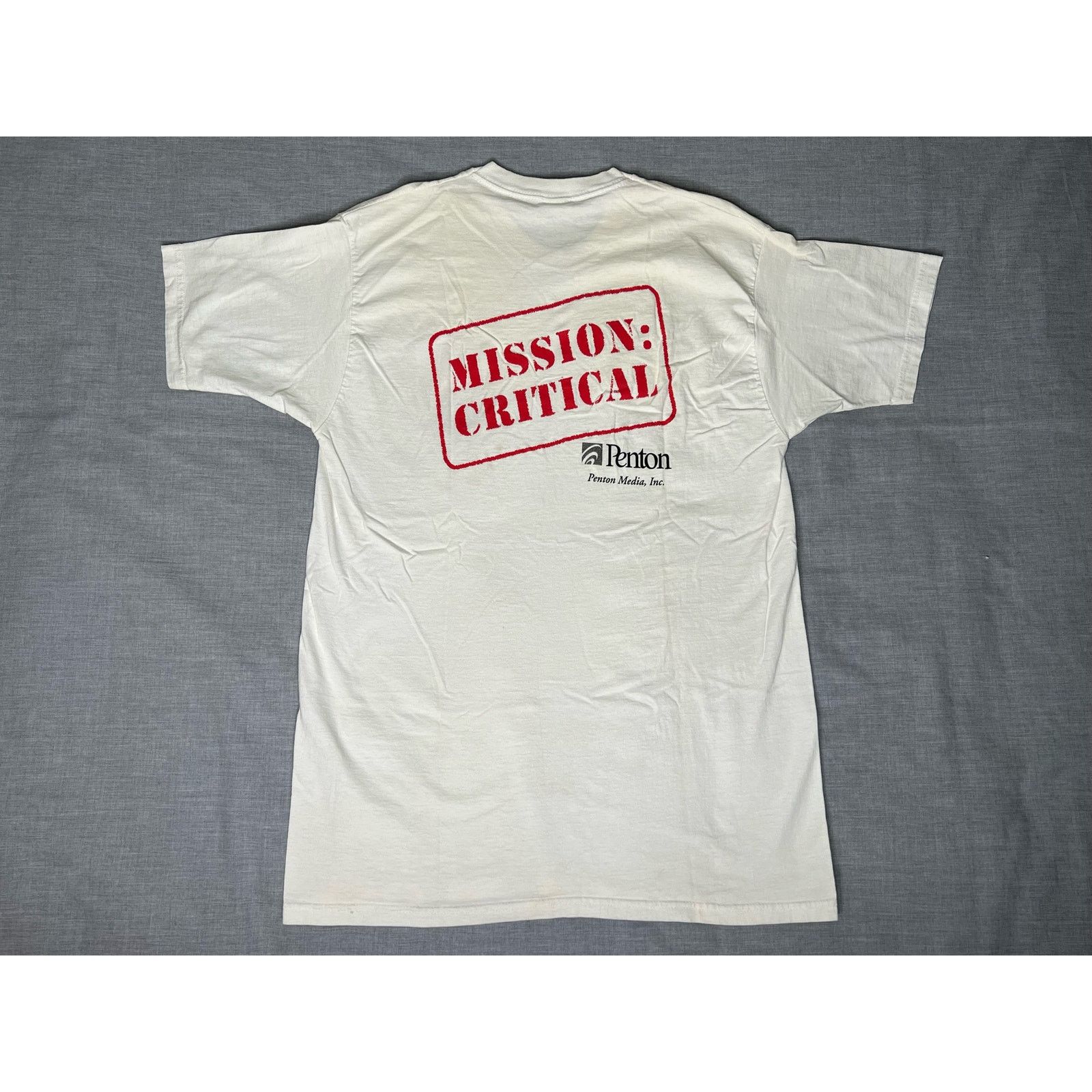 Fruit Of The Loom × Vintage Vintage 1999 Mission Critical Internet World Tech T-Shirt XL Size US XL / EU 56 / 4 - 1 Thumbnail