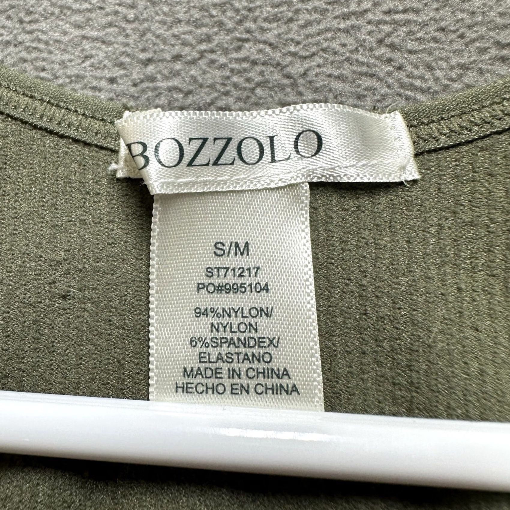 Vintage Bozzolo Tank Top Womens S/M Green Ribbed Cropped V Neck Sleeveless Casual Lightweight Stretch Size S / US 4 / IT 40 - 3 Thumbnail