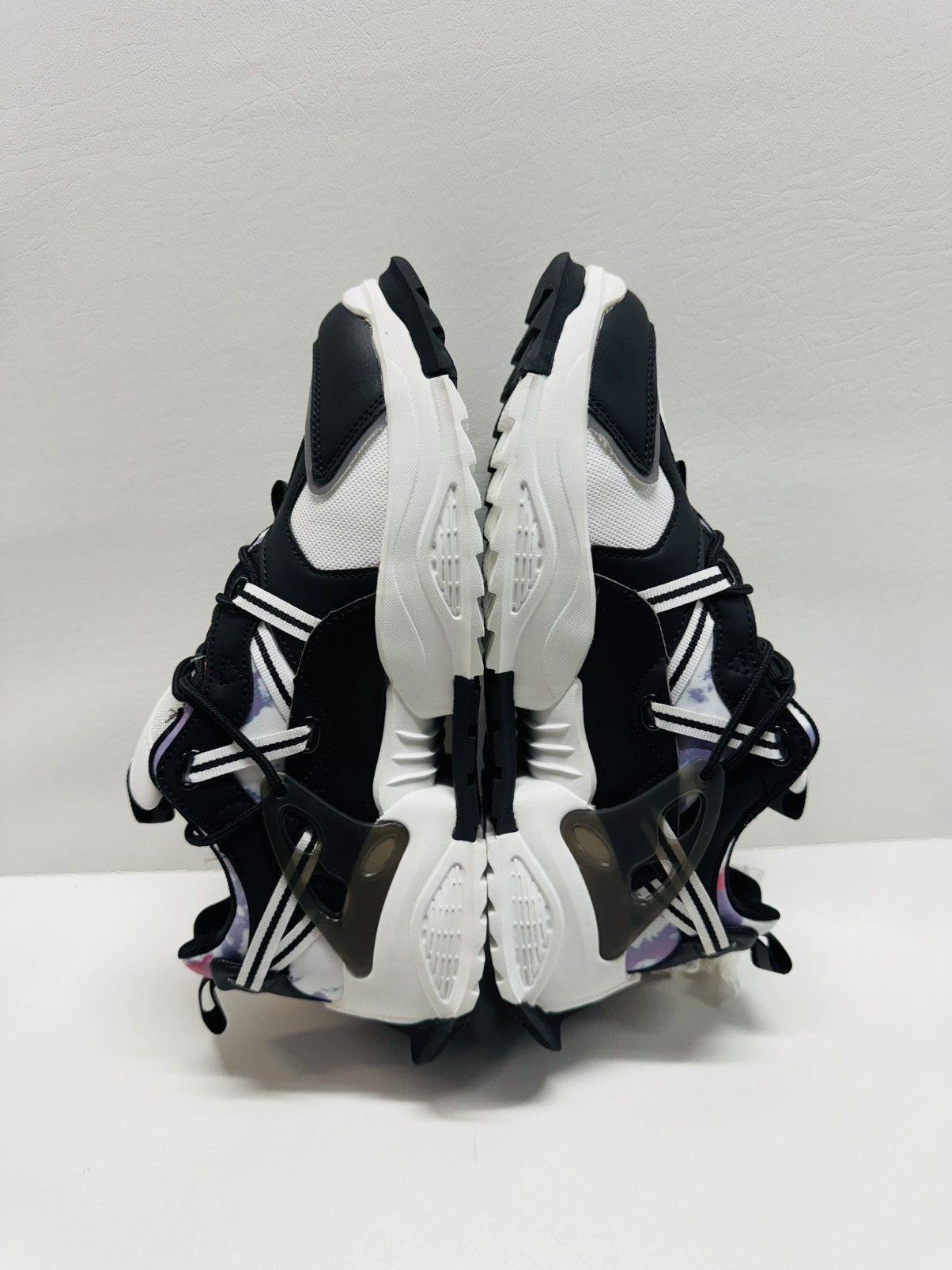 Other Mazino Storm-000 Black/White Size US 10 / EU 43 - 4 Thumbnail