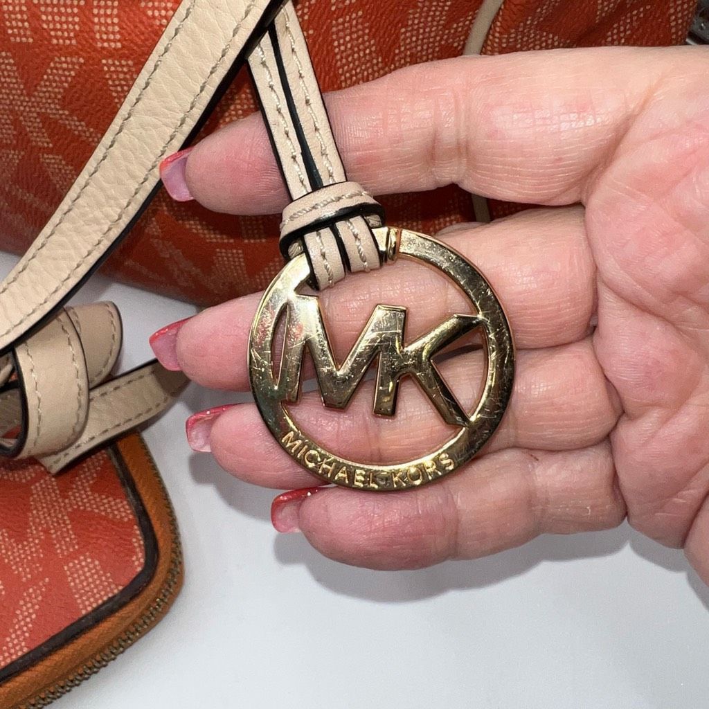 Michael Kors Michael Kors Orange Logo Top Handle Bag/Crossbody Bag and Wa Size ONE SIZE - 4 Thumbnail