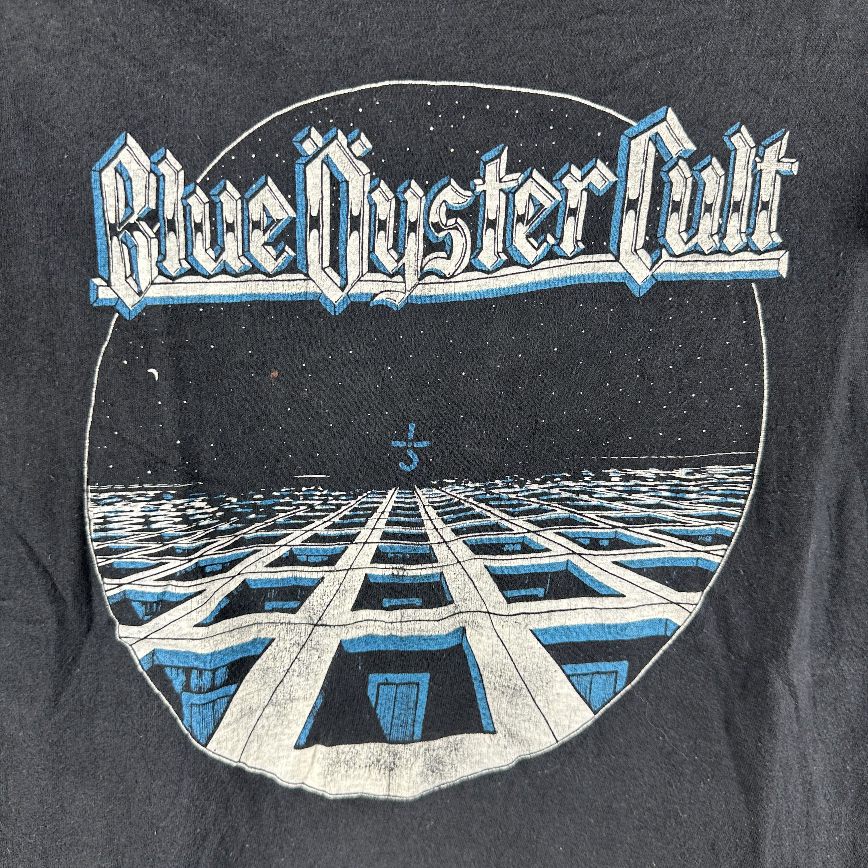 Vintage 70s/80s Blue Oyster Cult Rock Band Double Sided T-shirt Size US M / EU 48-50 / 2 - 2 Thumbnail