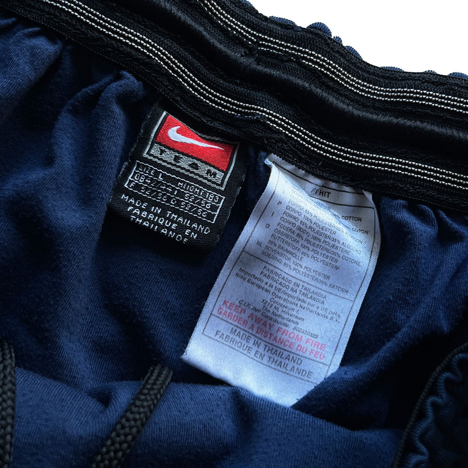 Nike Outline Swoosh Shorts/Trunks in Navy Size US 34 / EU 50 - 2 Thumbnail
