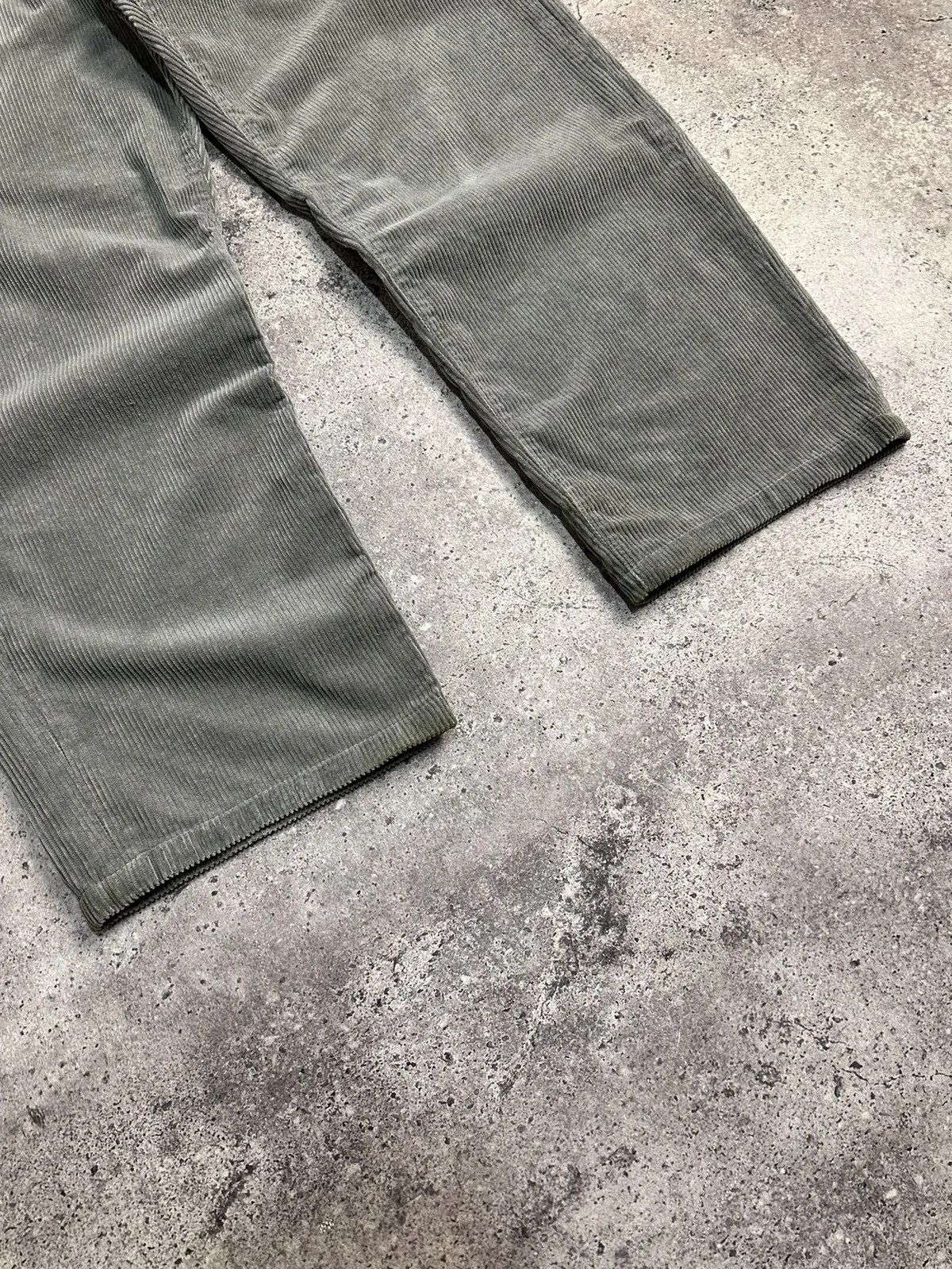 Carhartt Cargo Carhartt Velvet Bontage Pants Baggy Double Knee Y2K Size US 31 - 14 Thumbnail