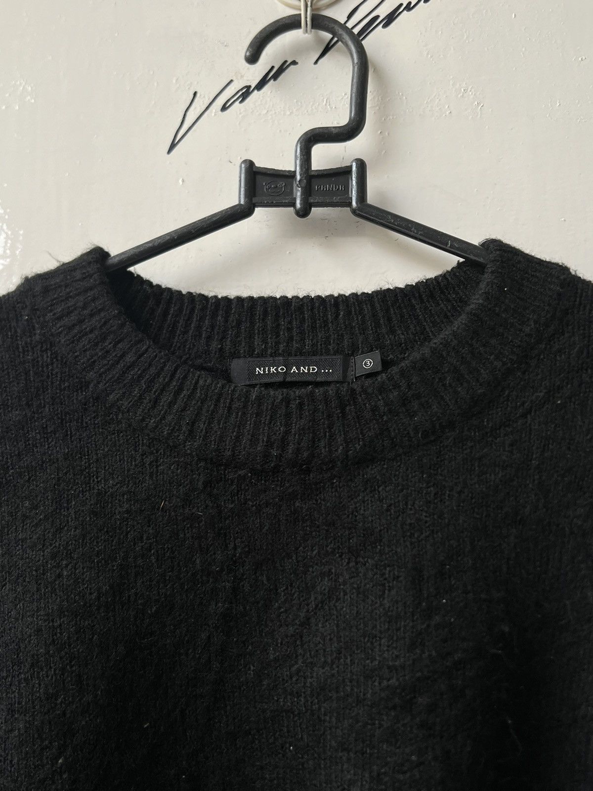 Tsumori Chisato NIKO AND Issey Miyake Black Wool Pocket Sweater Size US XL / EU 56 / 4 - 12 Thumbnail