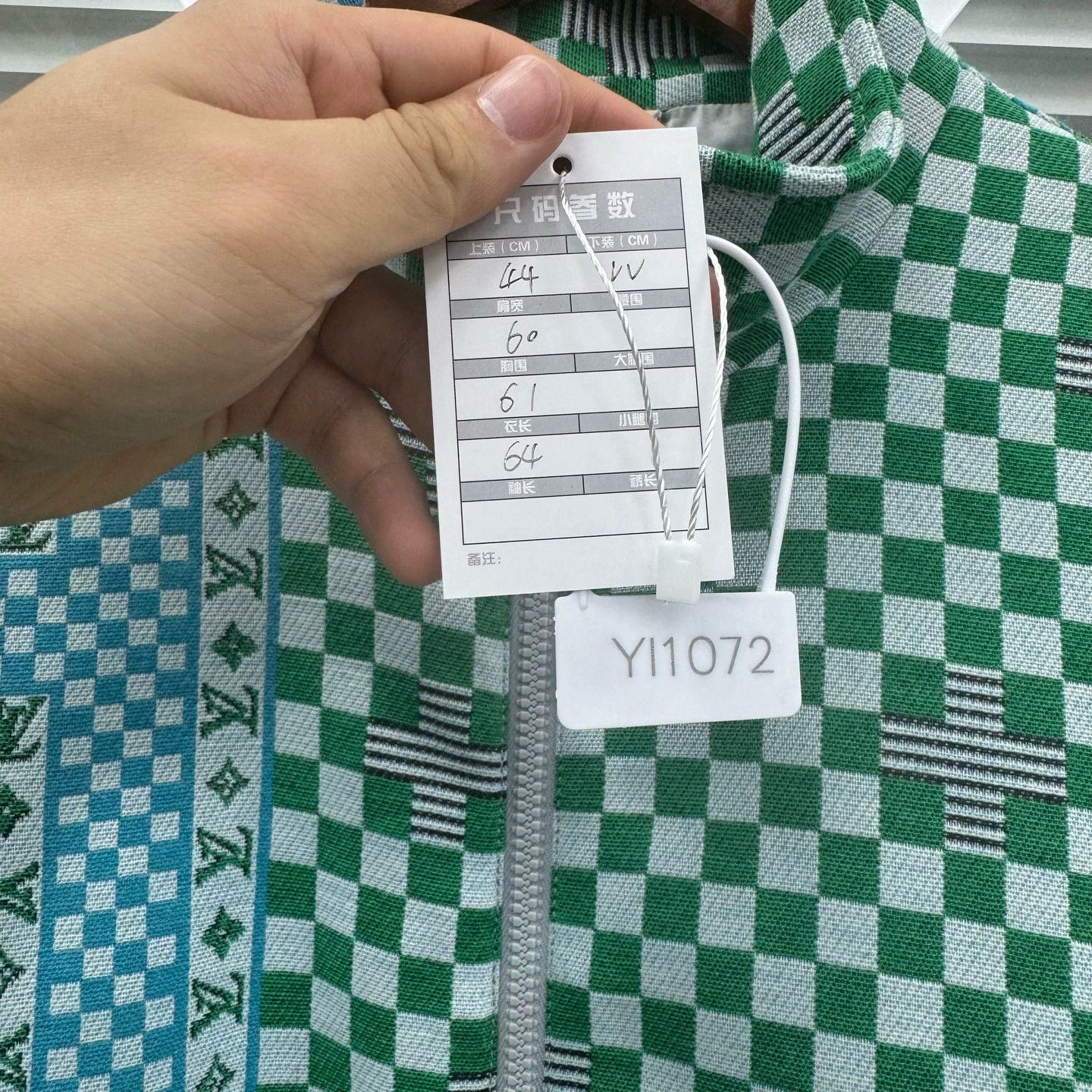 Louis Vuitton LV Green Checkered Zip Jacket - NewmSize 44, Celebrity Style Size US S / EU 44-46 / 1 - 7 Thumbnail