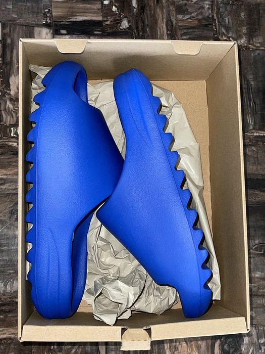 Adidas Adidas Yeezy slide (Azure) size 10 | Grailed