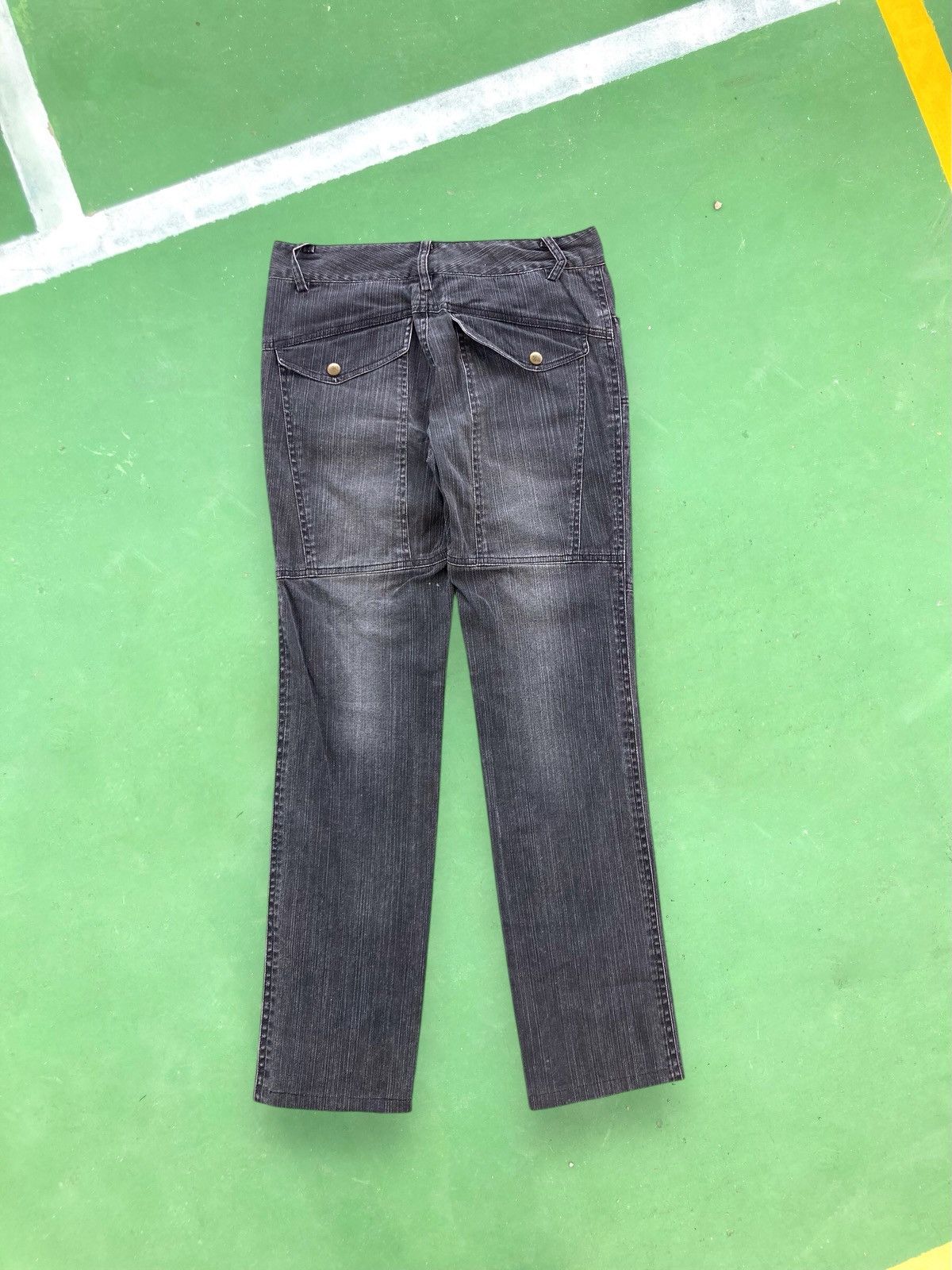 Tornado Mart Tornado Mart Multi pocket cargo Jeans Size 30" / US 8 / IT 44 - 2 Thumbnail