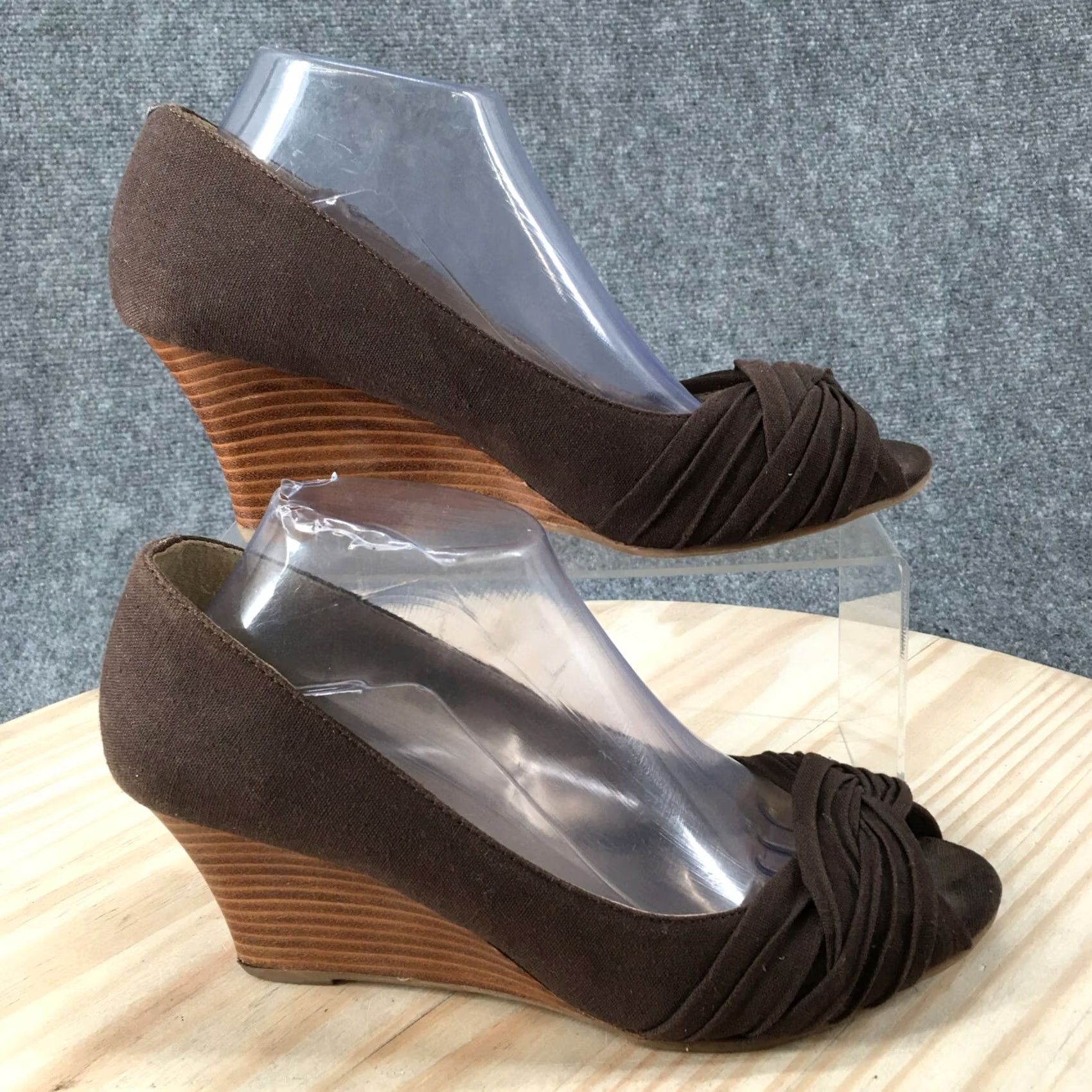 Nine West Nine West Heels Womens 9.5 M Peep Toe Casual Pumps Wedge Brown Fabric Slip On Size US 10 / IT 40 - 2 Thumbnail