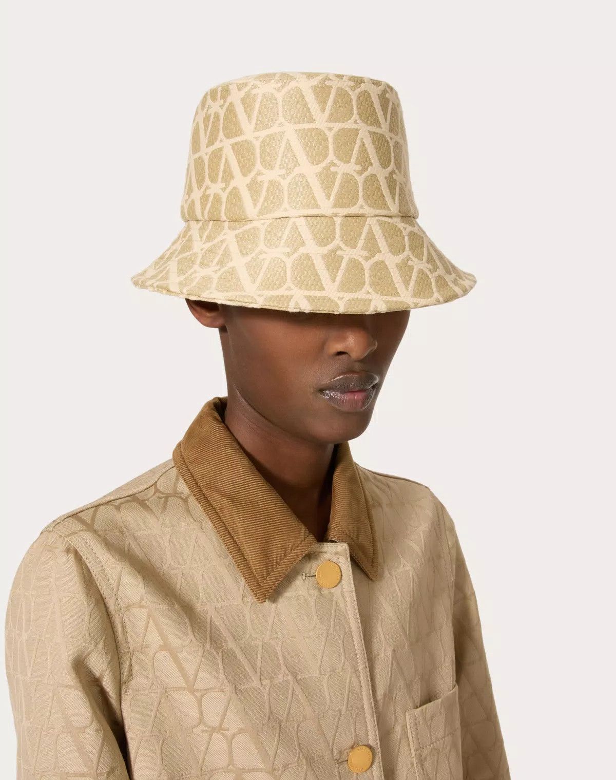 Valentino oc11z0725 Size:58/Iconographe Raffia Bucket Hat in beige Size ONE SIZE - 5 Thumbnail