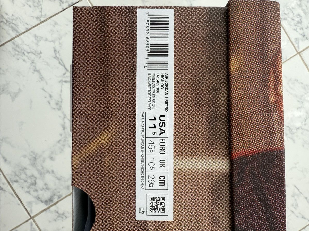 Jordan Brand Air Jordan 1 black Toe Size US 11.5 / EU 44-45 - 13 Thumbnail