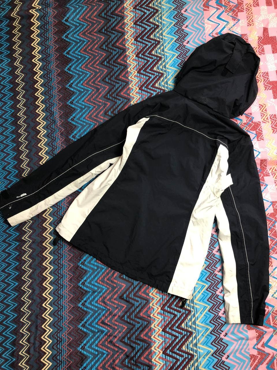 Helly Hansen × Vintage Vintage Helly Hansen Waterproof Outdoor Jacket Size XS / US 0-2 / IT 36-38 - 13 Thumbnail