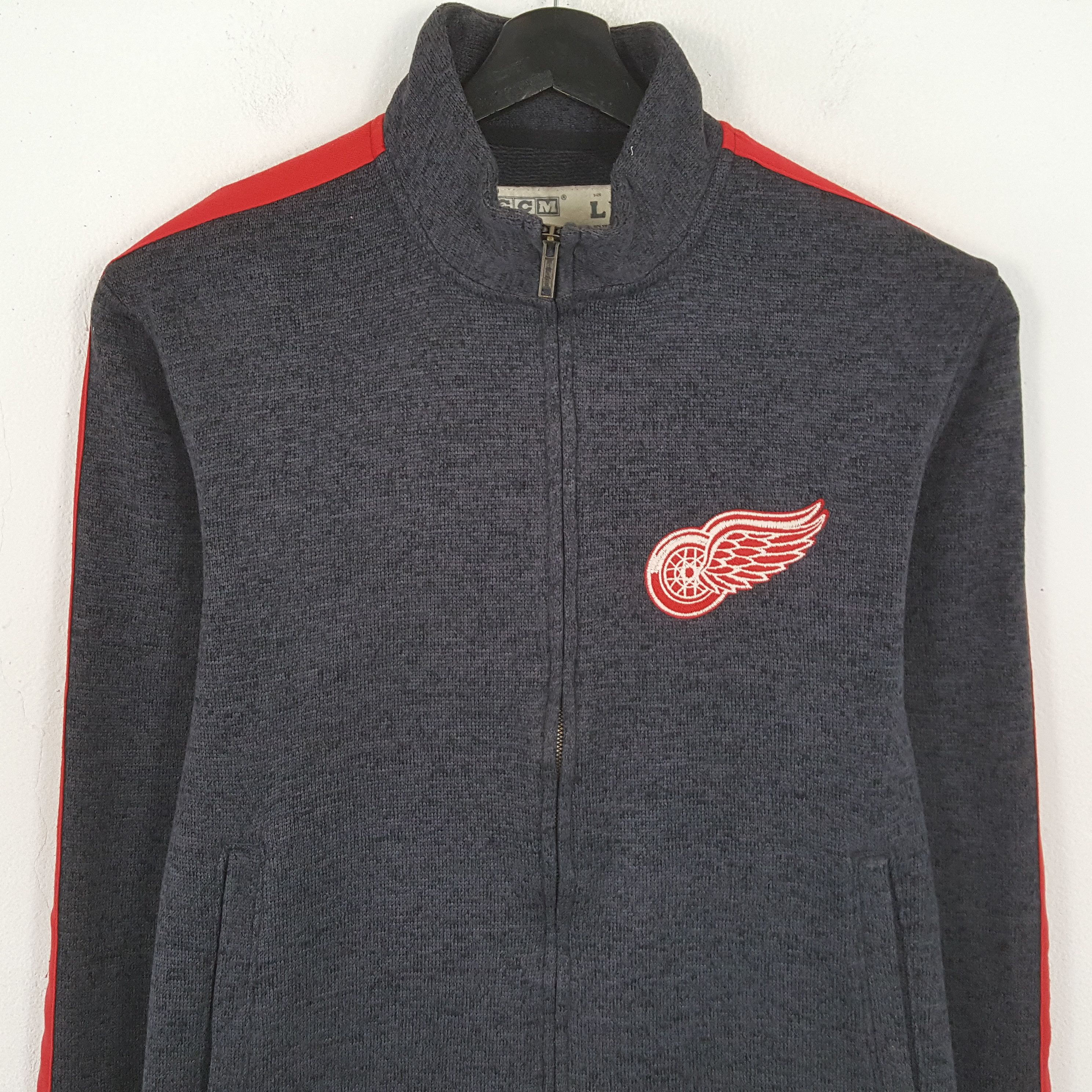 NHL Detroit Red Wings Ice Hockey Team CCM NHL Sweater Size US L / EU 52-54 / 3 - 2 Thumbnail