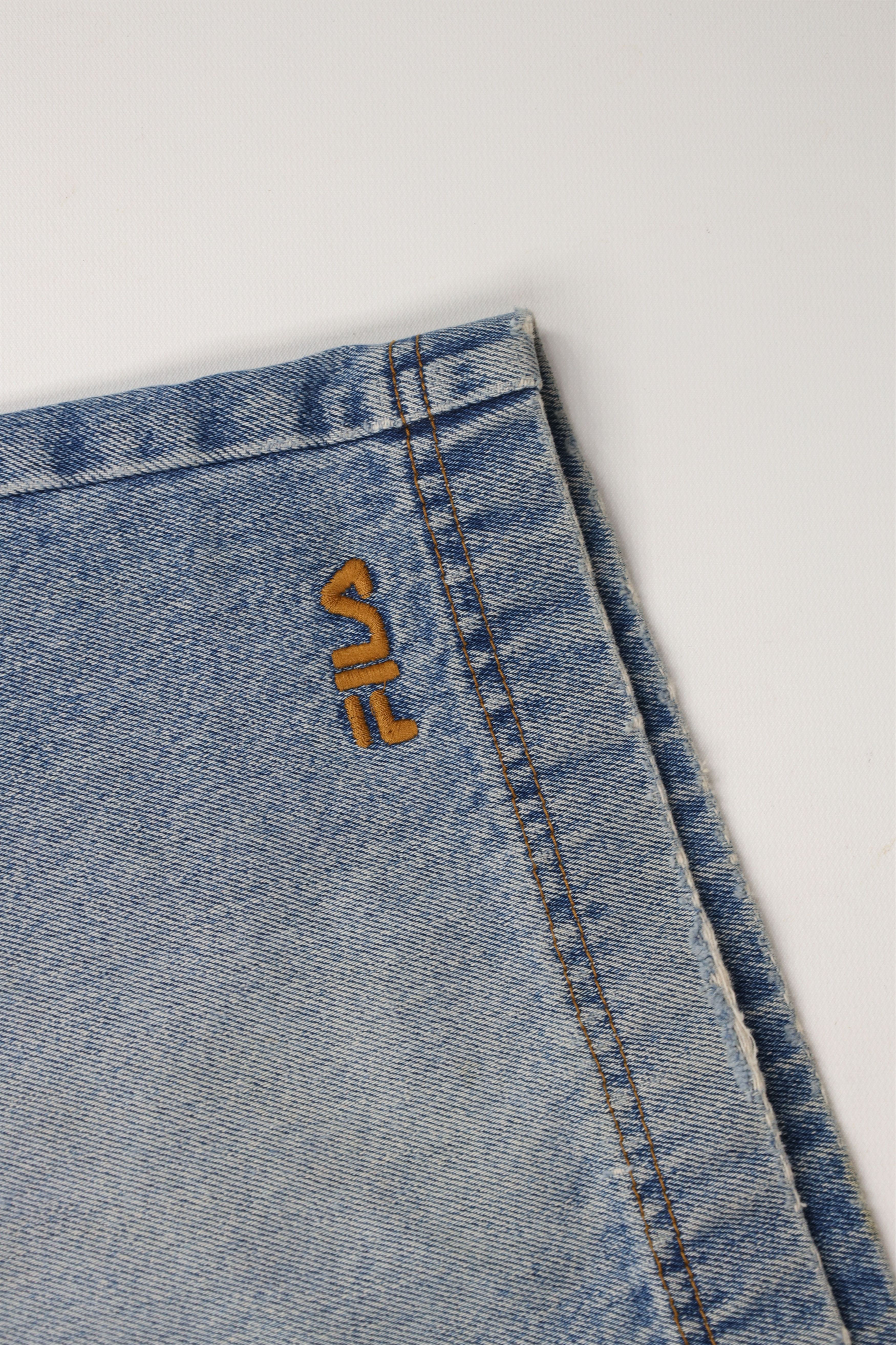 Fila × Vintage Vintage 90s Fila Spell Out Baggy Fit Denim Jean Shorts Jorts Size US 32 / EU 48 - 5 Thumbnail