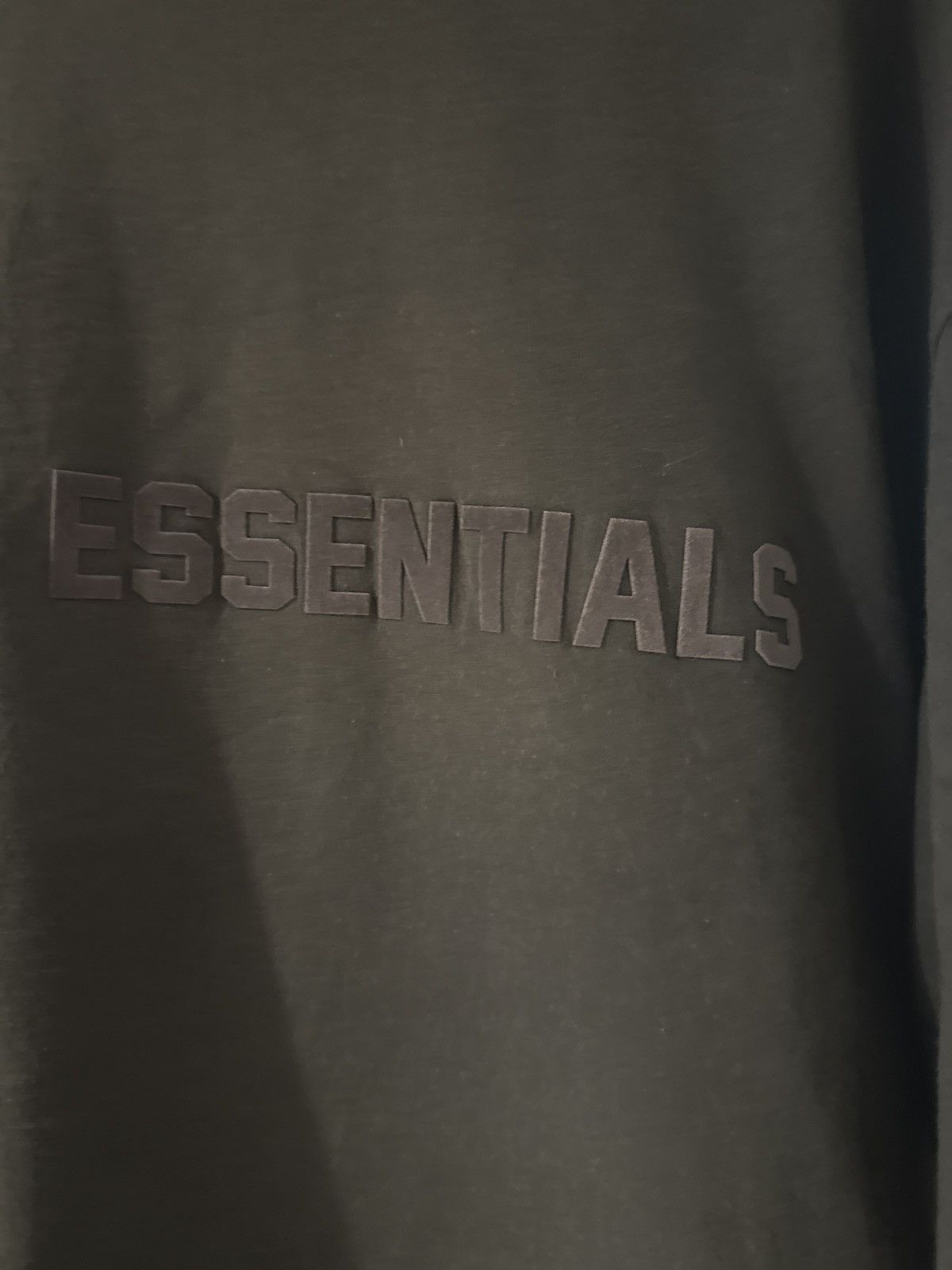 Essentials Essential fear of God Size US M / EU 48-50 / 2 - 3 Thumbnail