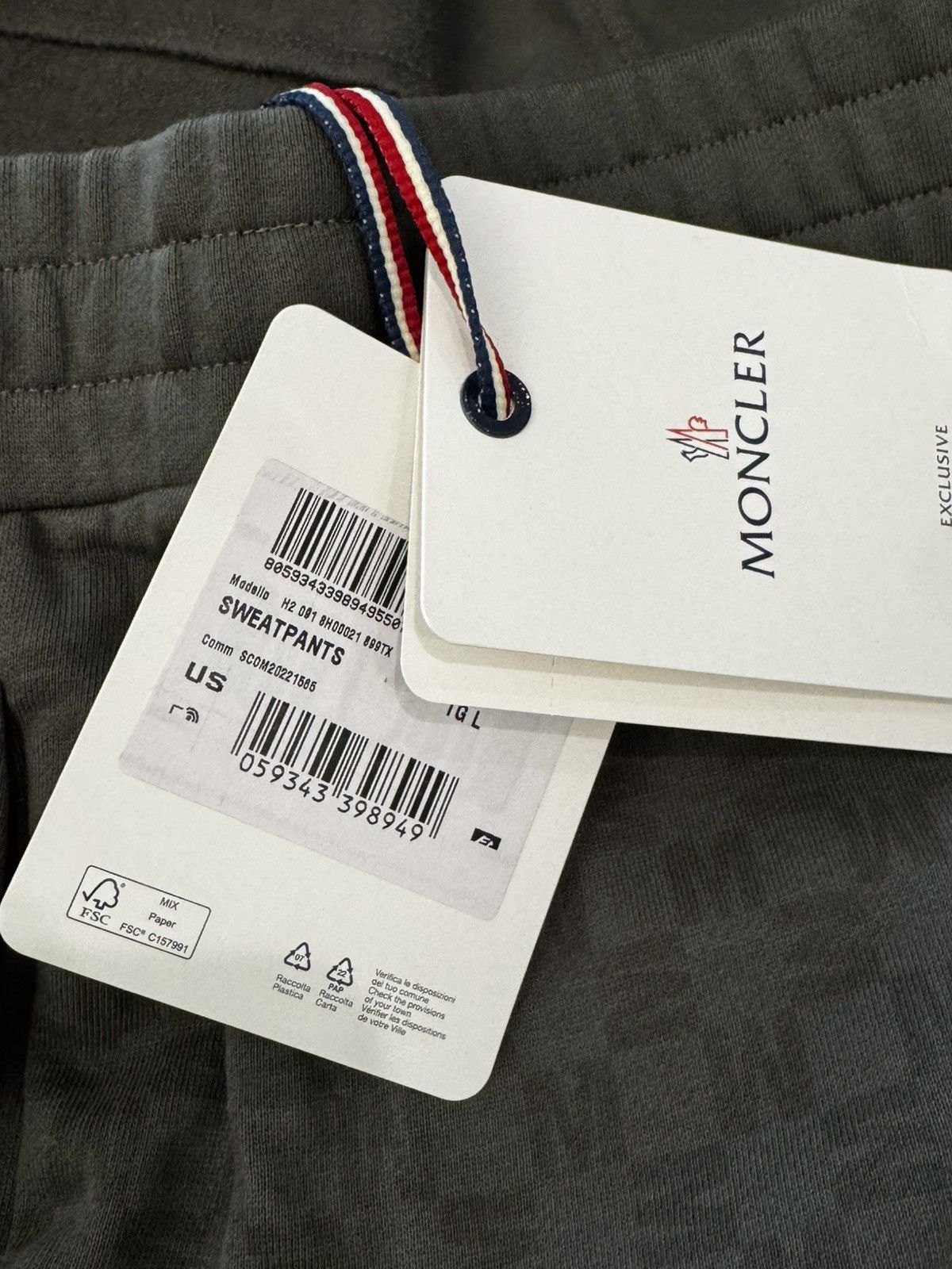 Moncler Moncler Set Size US L / EU 52-54 / 3 - 5 Thumbnail