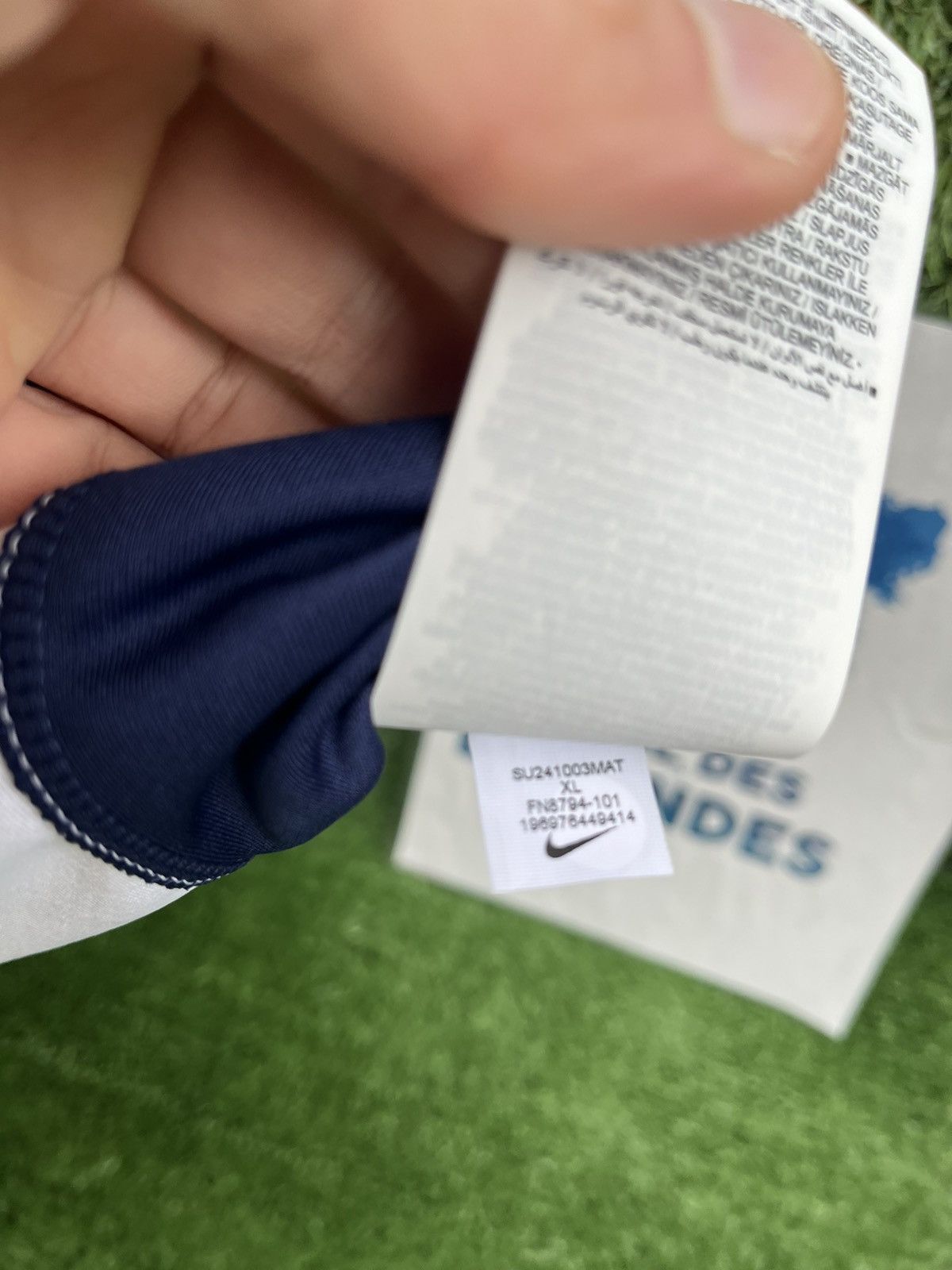 Nike Jersey son tottenham Size US XL / EU 56 / 4 - 14 Thumbnail