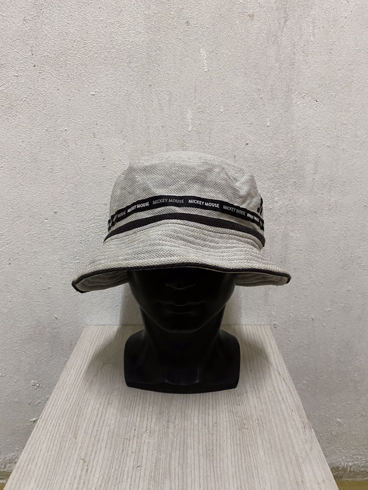 Disney × Mickey Mouse Disney Mickey Mouse Small Logo Bucket Hat Size ONE SIZE - 2 Thumbnail