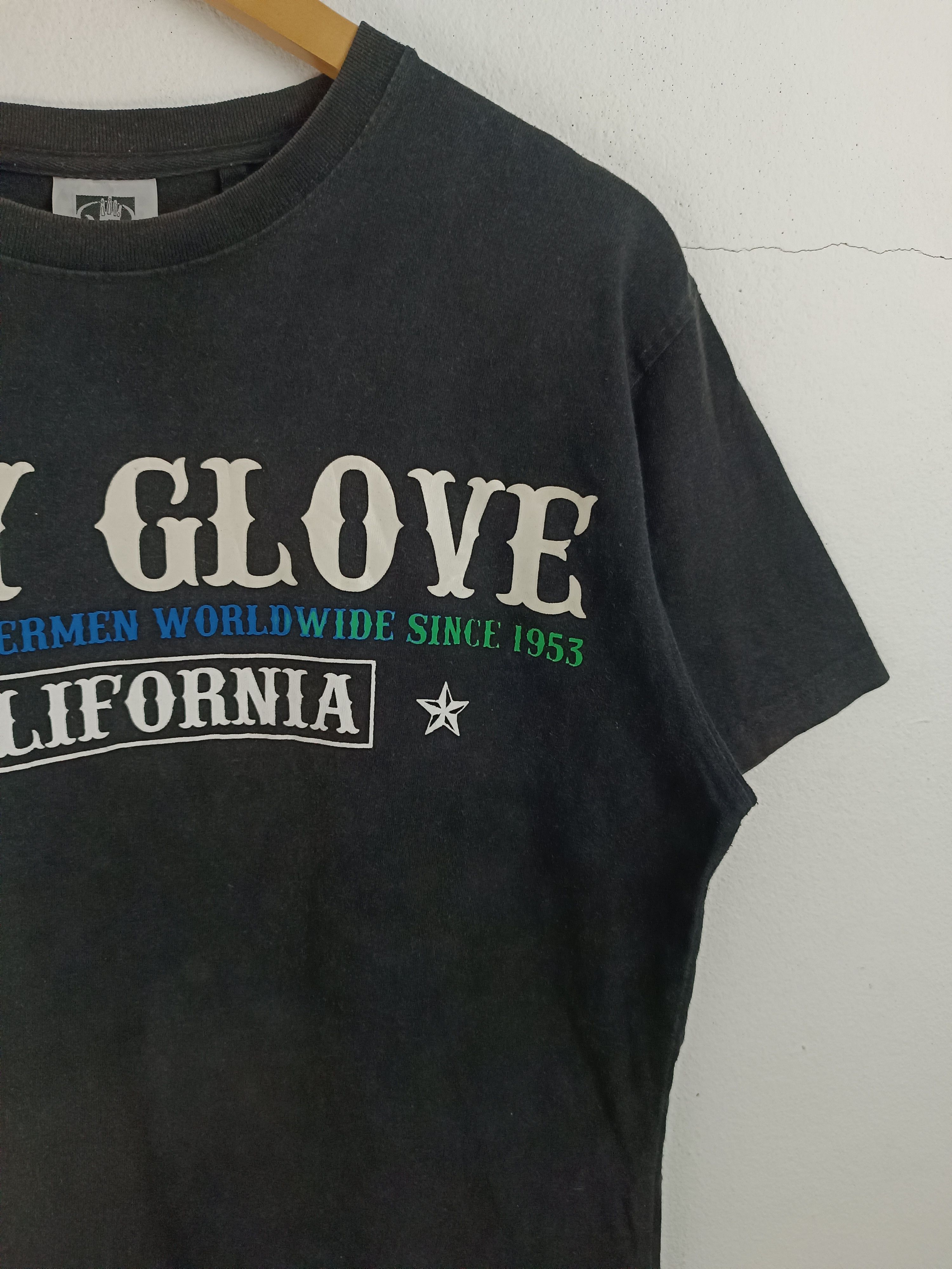 Body Glove VINTAGE Y2K FADED BODY GLOVE SURFING BEACH LONGBOARD HAWAII Size US L / EU 52-54 / 3 - 6 Thumbnail