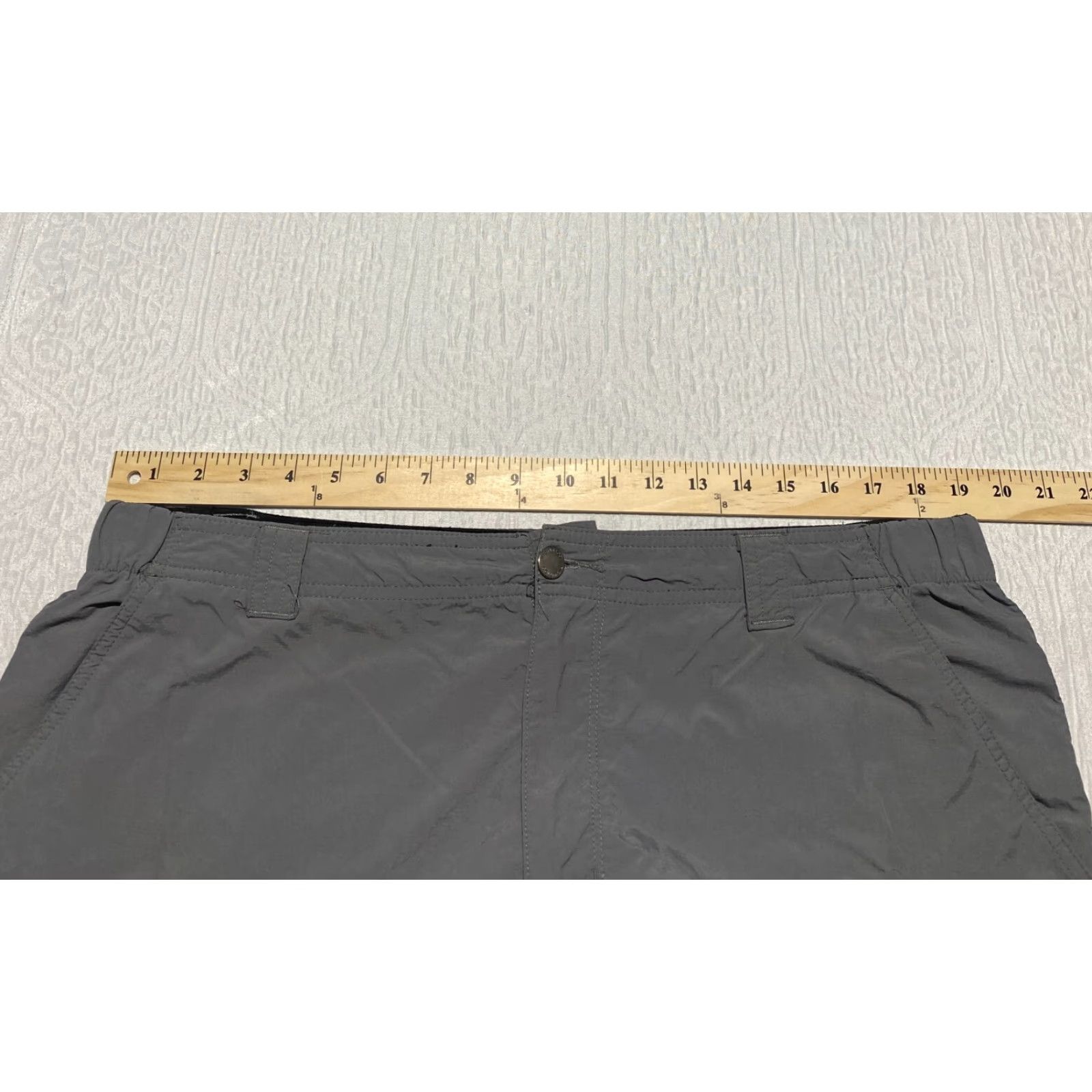 Vintage Columbia Omni Shade Cargo Pants Men's Size 40×30 Gray Lightweight Sportswear Size US 40 / EU 56 - 6 Thumbnail