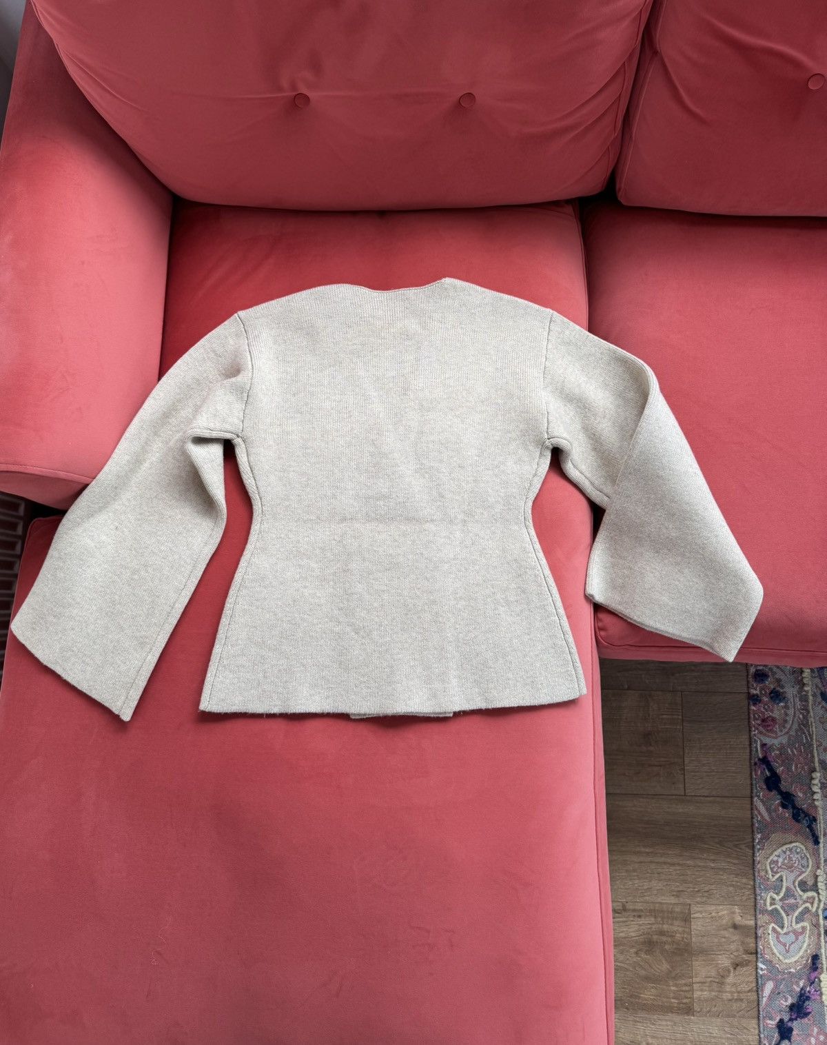 By Malene Birger By Malene Birger New structured knit cardigan, beige, size M Size M / US 6-8 / IT 42-44 - 16 Thumbnail