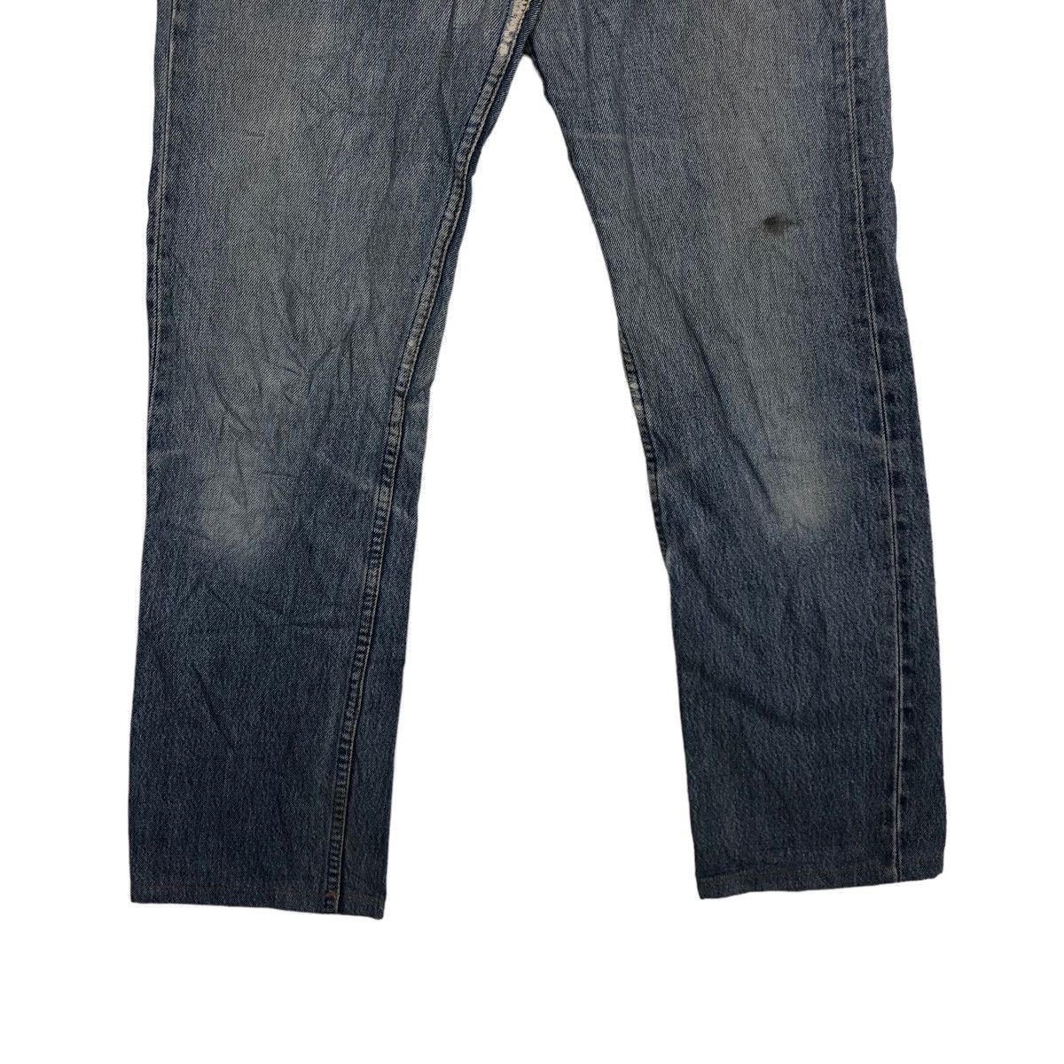Levi's 🔥90’s VINTAGE LEVIS 501 DISTRESSED DENIM JEANS Size US 26 / EU 42 - 4 Thumbnail