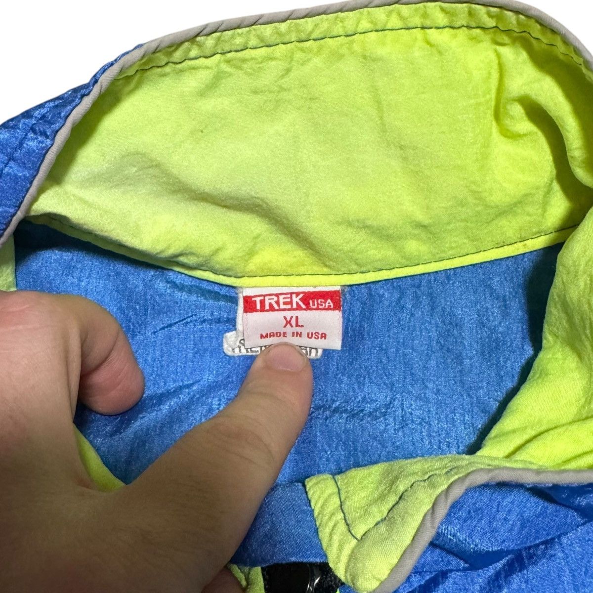 Vintage Vintage Trek USA Union Made Lightweight Windbreaker Adult XL Size US XL / EU 56 / 4 - 4 Thumbnail