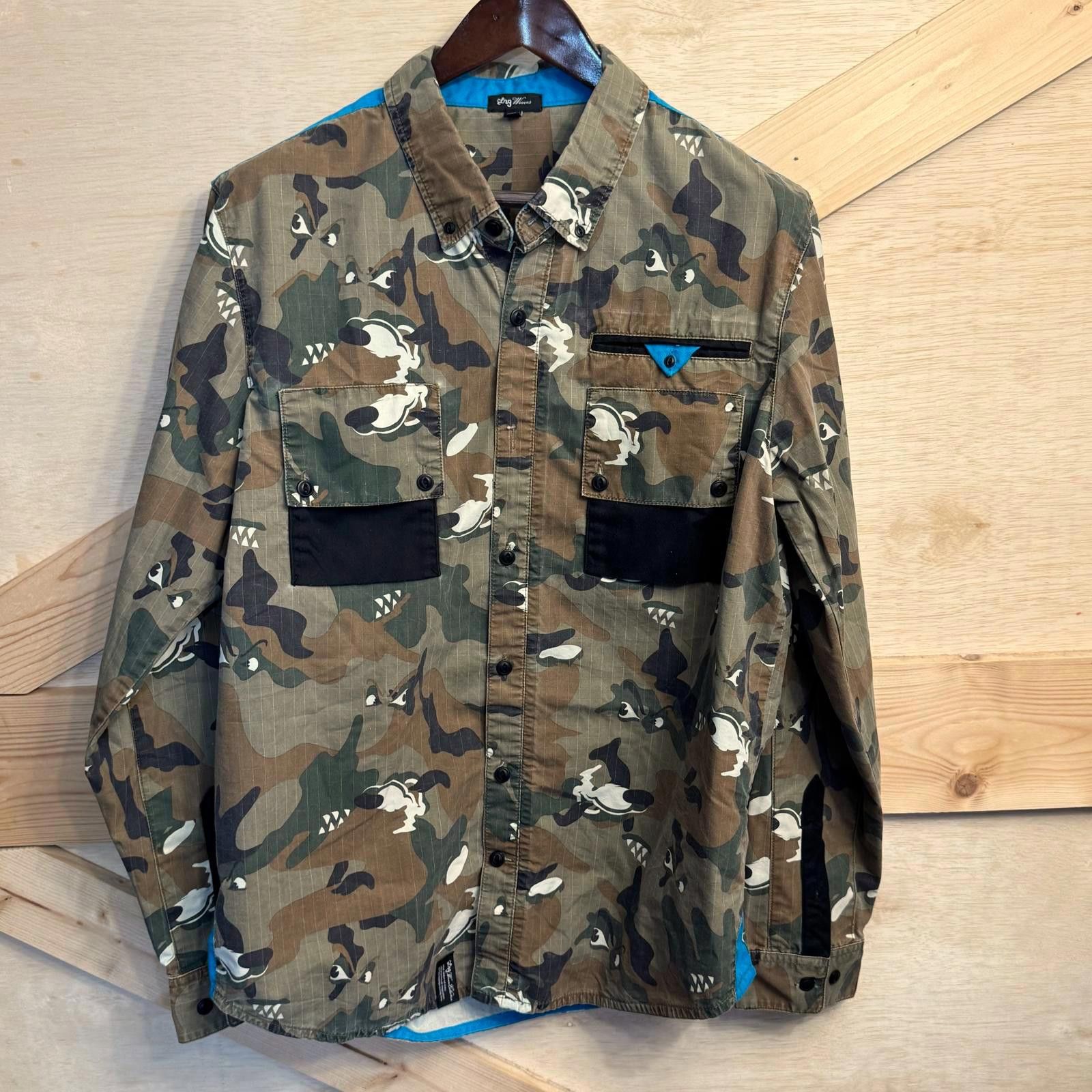 LRG LRG Lifted Research Group Wolfland Camo Shirt Mens L Long Size US L / EU 52-54 / 3 - 1 Thumbnail