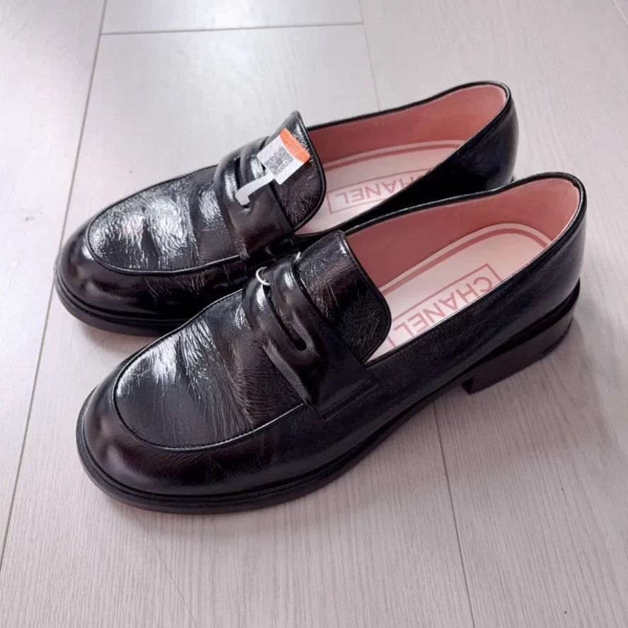 Chanel Chanel Loafer Black 38 Size US 7 / IT 37 - 1 Thumbnail