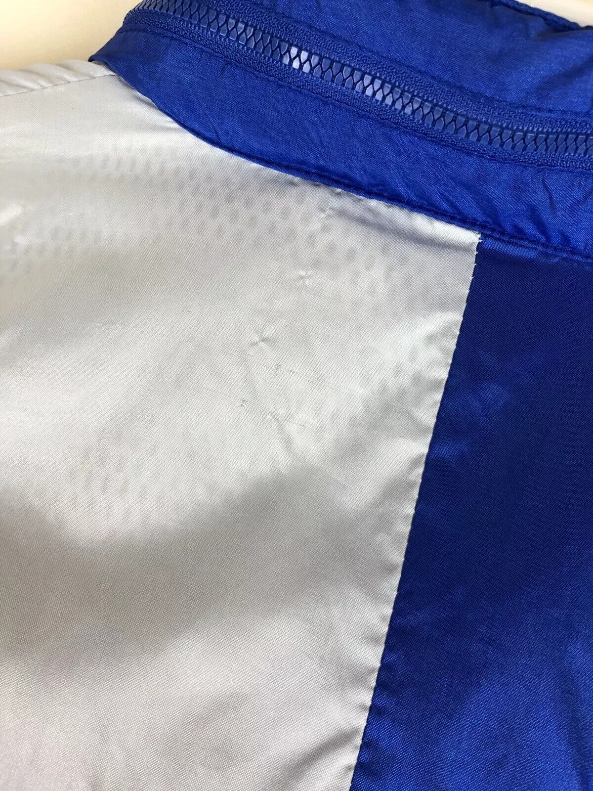 Adidas VINTAGE ADIDAS 1990s TRACK TOP NYLON JACKET MENS Size US M / EU 48-50 / 2 - 15 Thumbnail