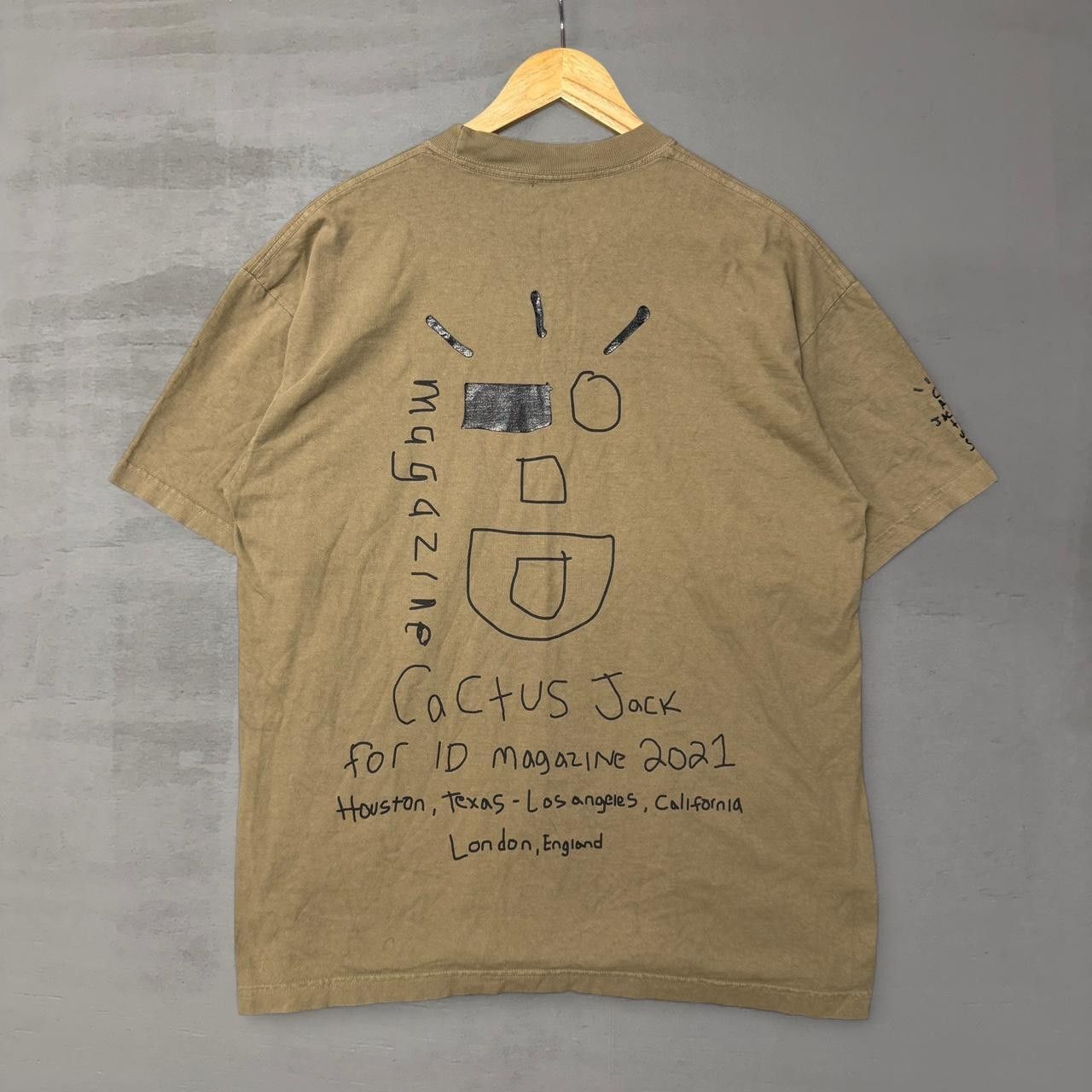 Travis Scott Cactus Jack Travis Scott x i-D Cactus Wink Tan Shirt Large Size US L / EU 52-54 / 3 - 1 Thumbnail