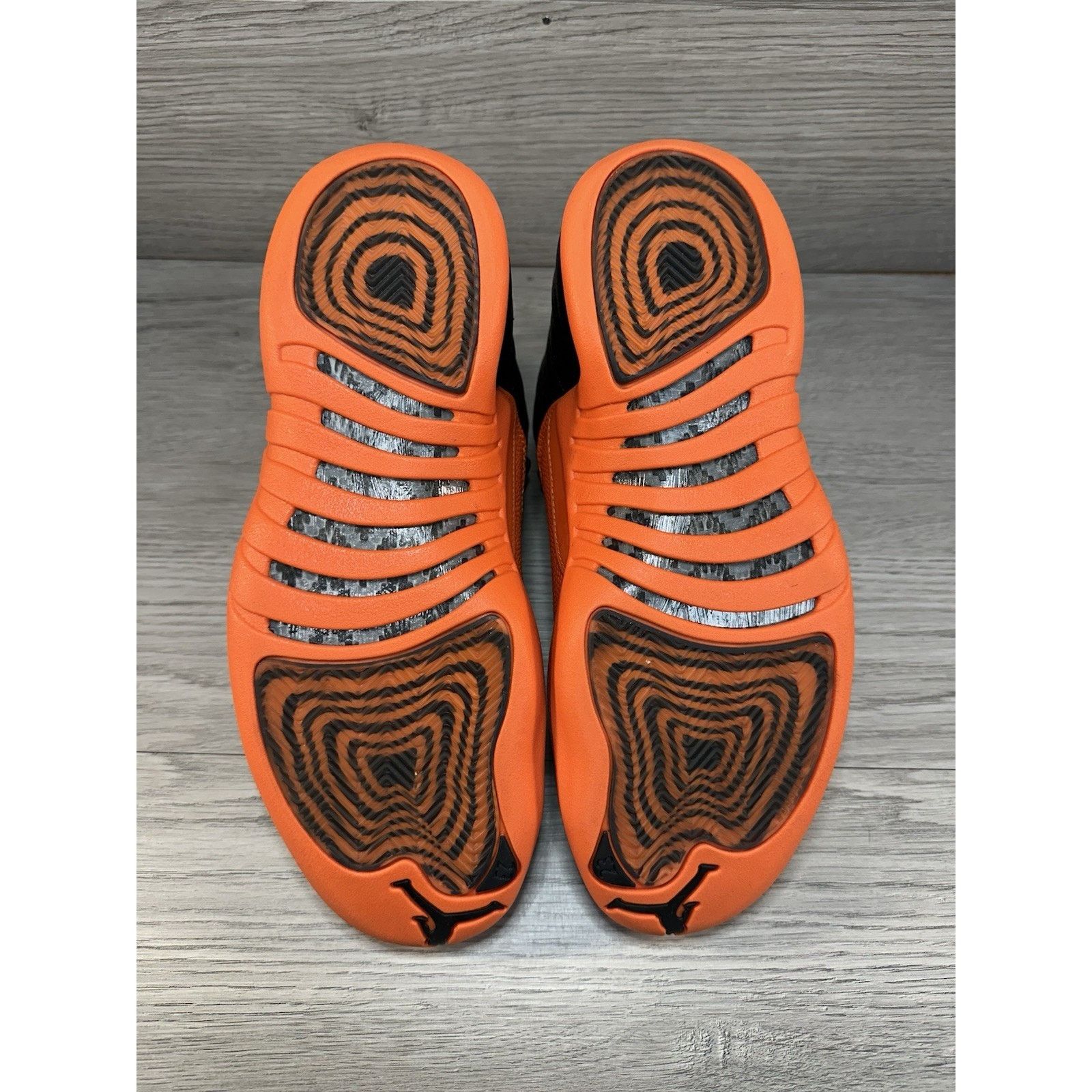 Jordan Brand Air Jordan 12 Retro Brilliant Orange W - Size 10w/8.5m Size US 10 / IT 40 - 6 Thumbnail