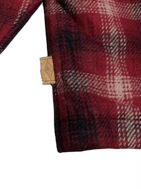 Vintage Vintage 70s Bear Plaid Wool Zipper Ups Jacket Size US L / EU 52-54 / 3 - 5 Thumbnail