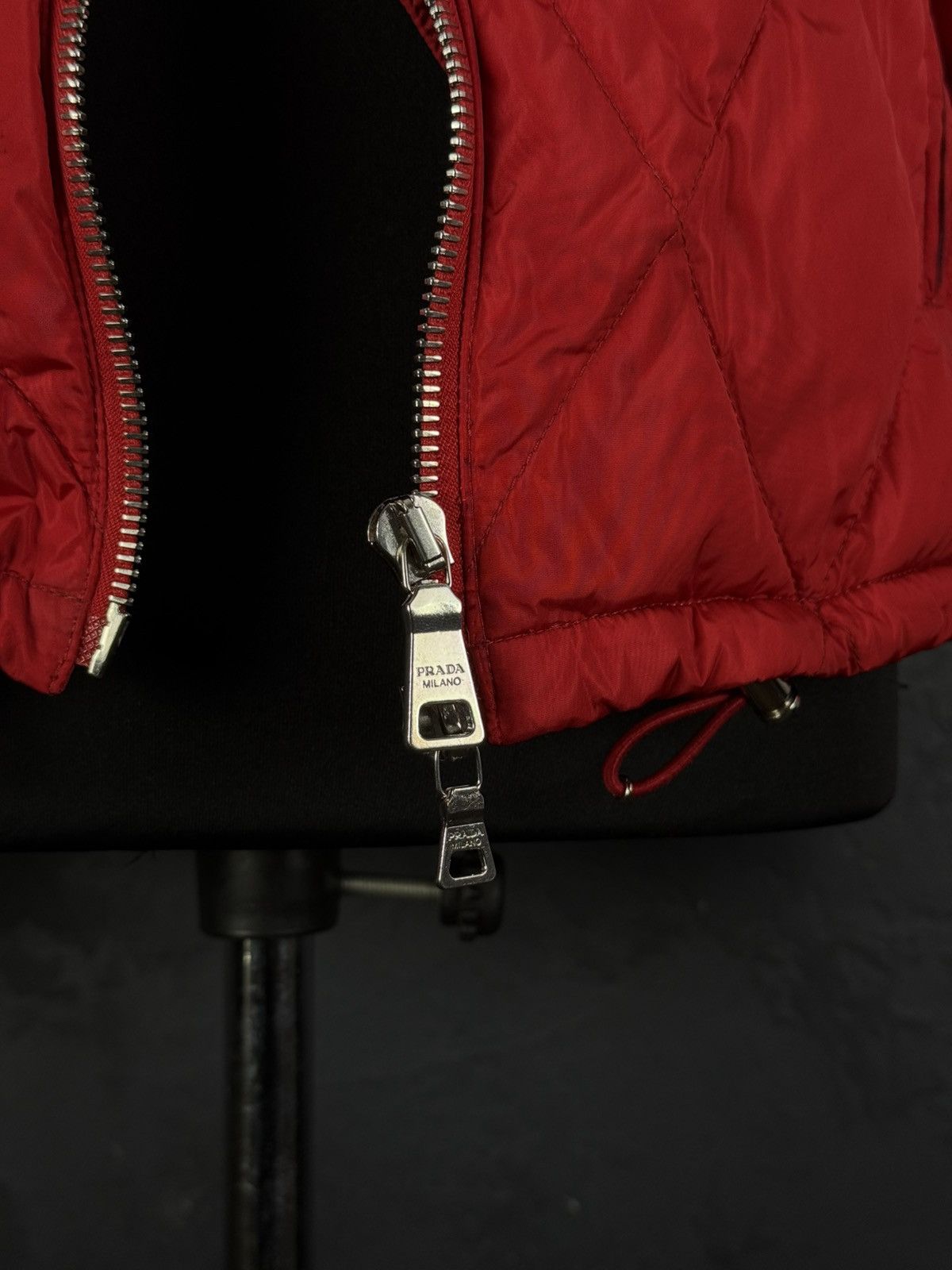 Prada 2008 Prada Red Diamond Women’s Quilted Puffer Jacket Size XL / US 12-14 / IT 48-50 - 11 Thumbnail