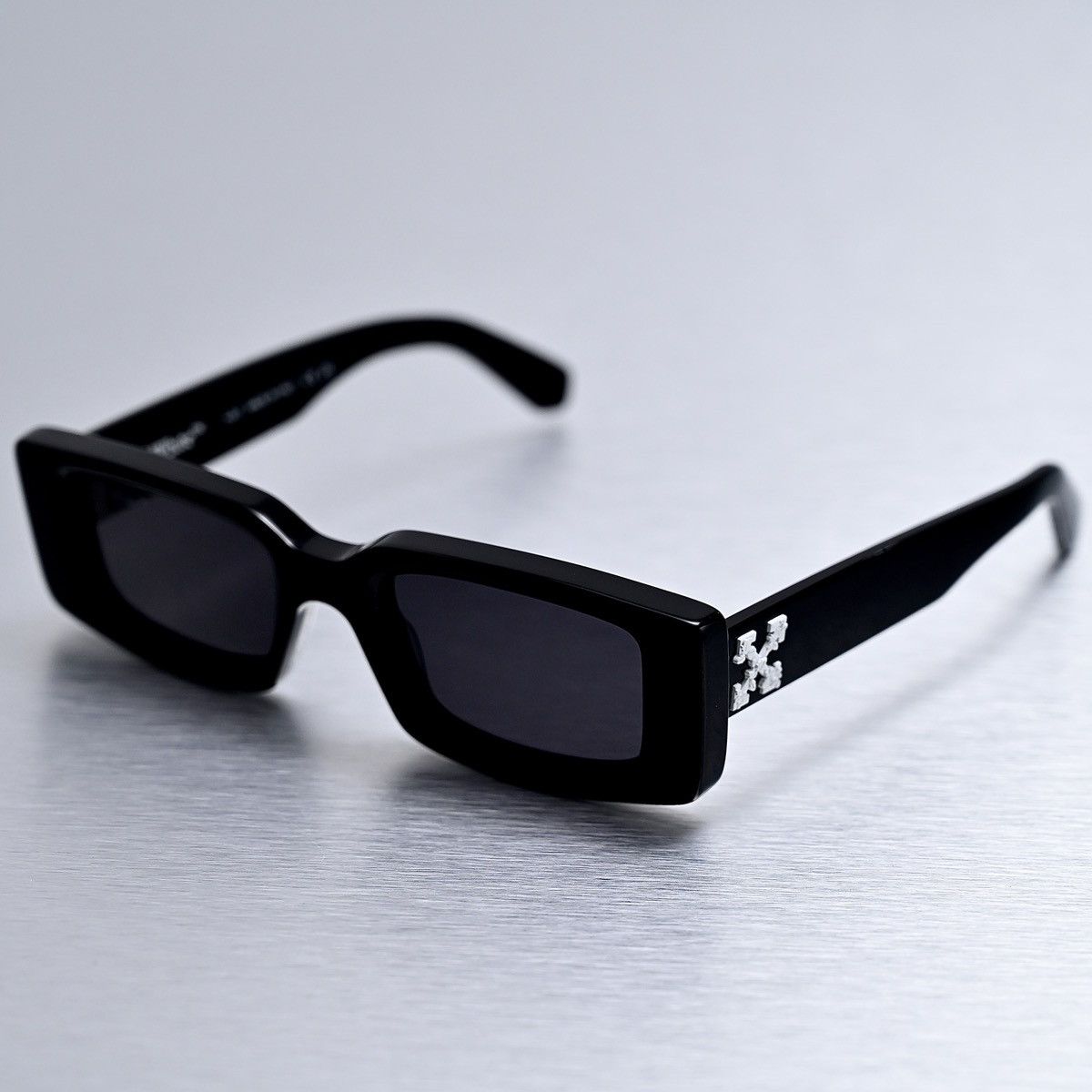 Off-White OFF WHITE ARTHUR SUNGLASSES Size 26 - 2 Thumbnail