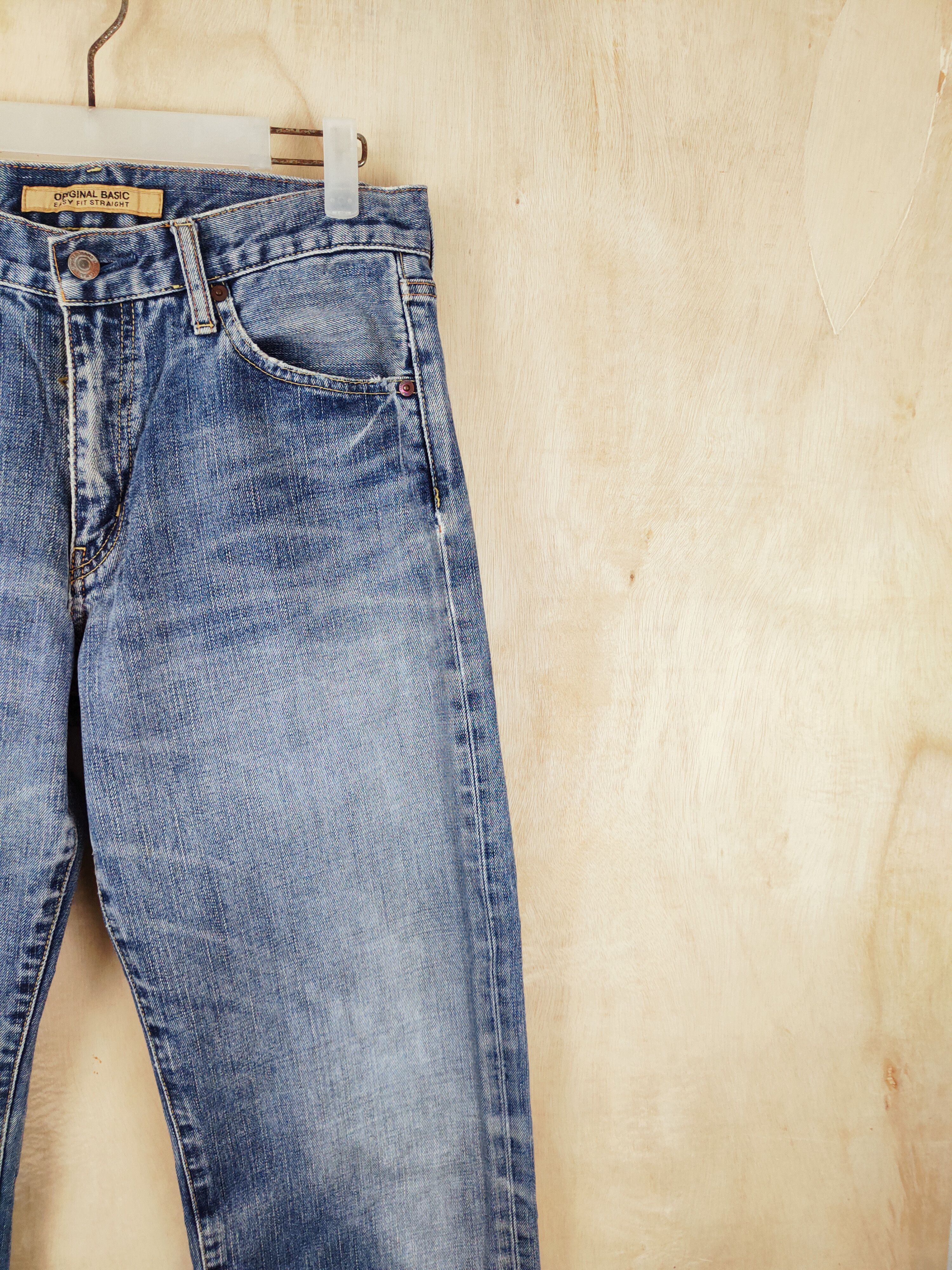 Japanese Brand Uniqlo Blue Distressed Ripped vintage denim Jeans #S2499 Size US 30 / EU 46 - 5 Thumbnail