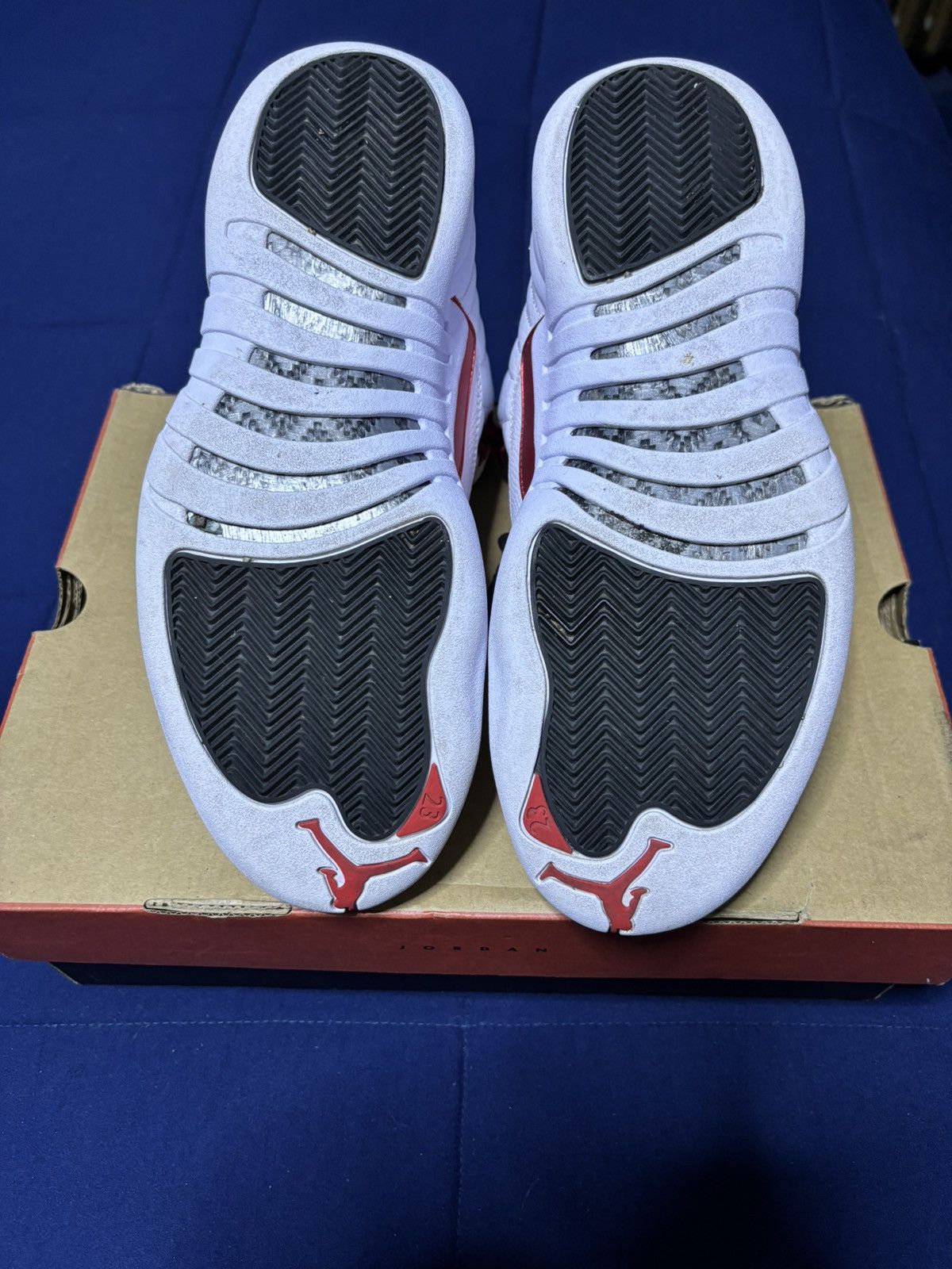Jordan Brand Jordan 12 Retro Twist 2021 Size 9 Size US 9 / EU 42 - 5 Thumbnail