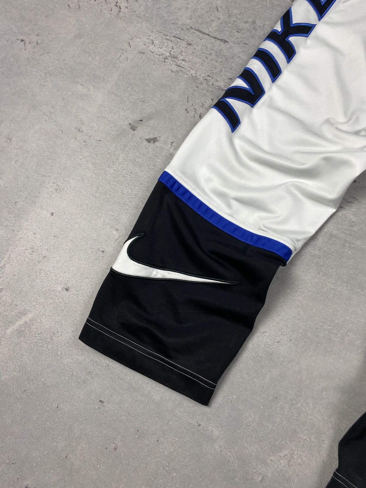 Nike × Vintage Vintage Nike Swoosh Baggy Trackpants M/32 Size US 32 / EU 48 - 18 Thumbnail