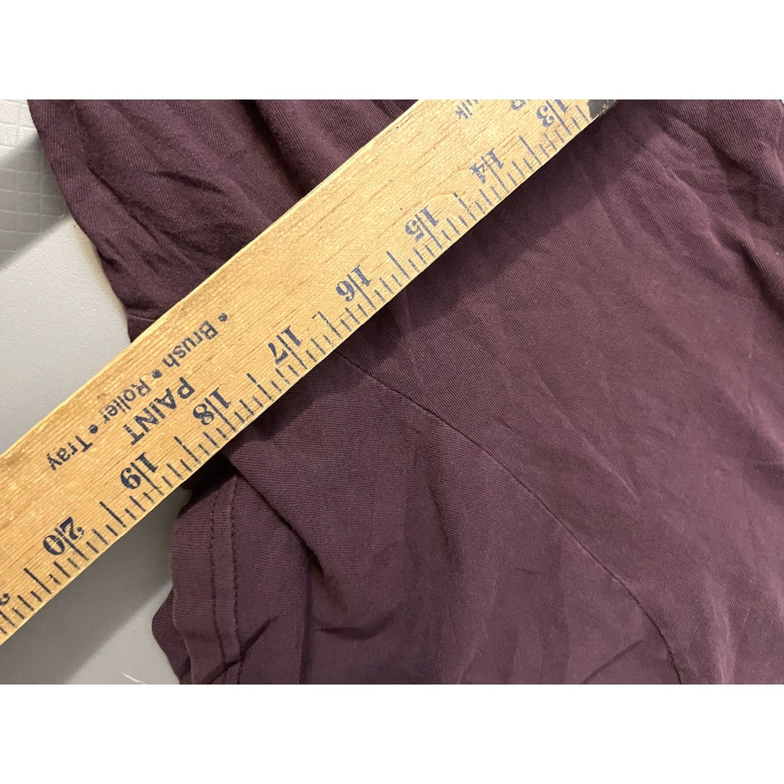 Vintage CALVIN KLEIN JEANS Maroon Striped Graphic T-Shirt Short Sleeve Large Unisex Adults Size 36" / US 14 / IT 50 - 5 Thumbnail