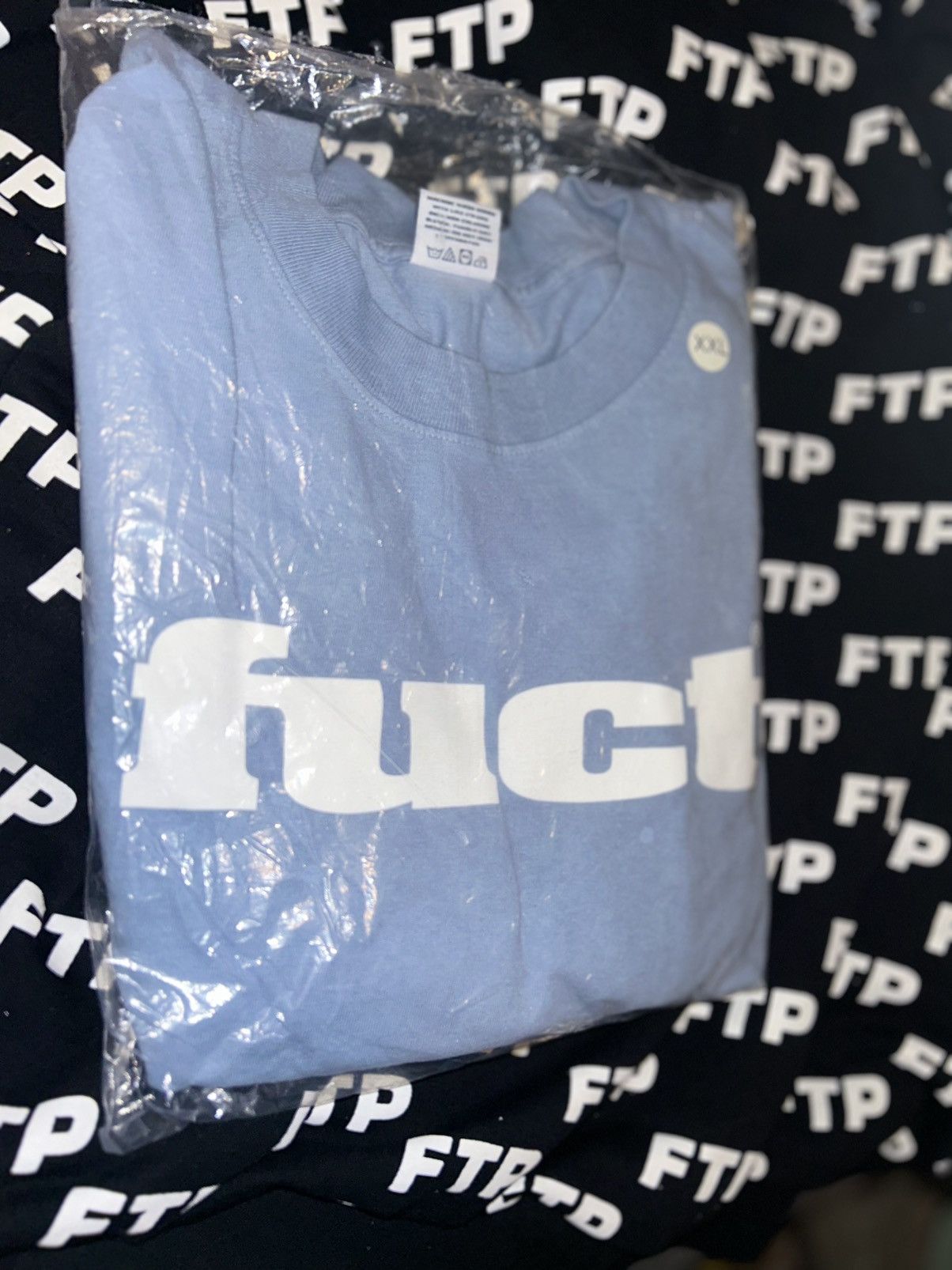 FUCT FUCT OG LOGO LONGSLEEVE Size US XXL / EU 58 / 5 - 1 Thumbnail