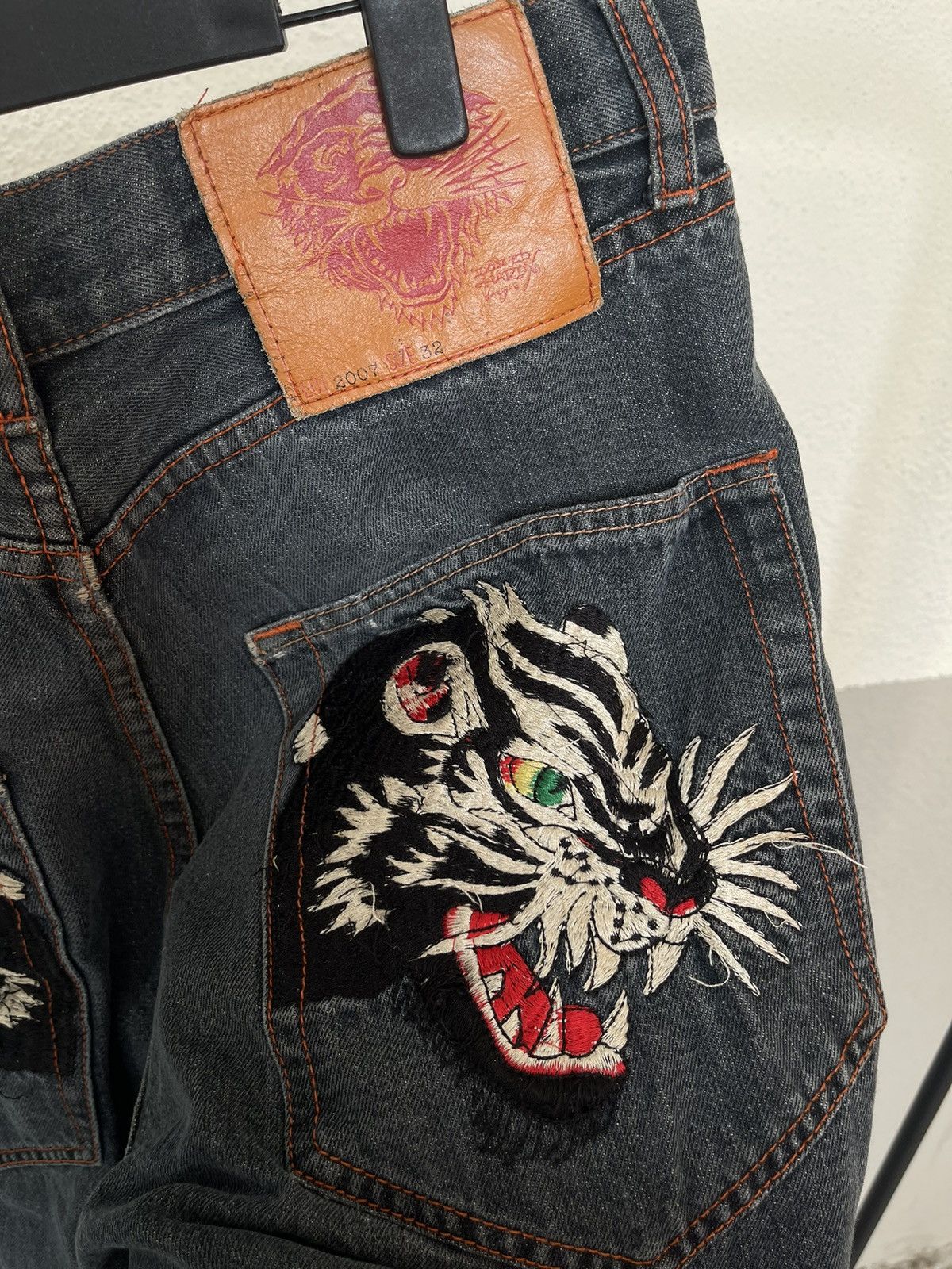 Ed Hardy Y2K Ed Hardy Tiger Embroidered Jeans Size US 33 - 4 Thumbnail