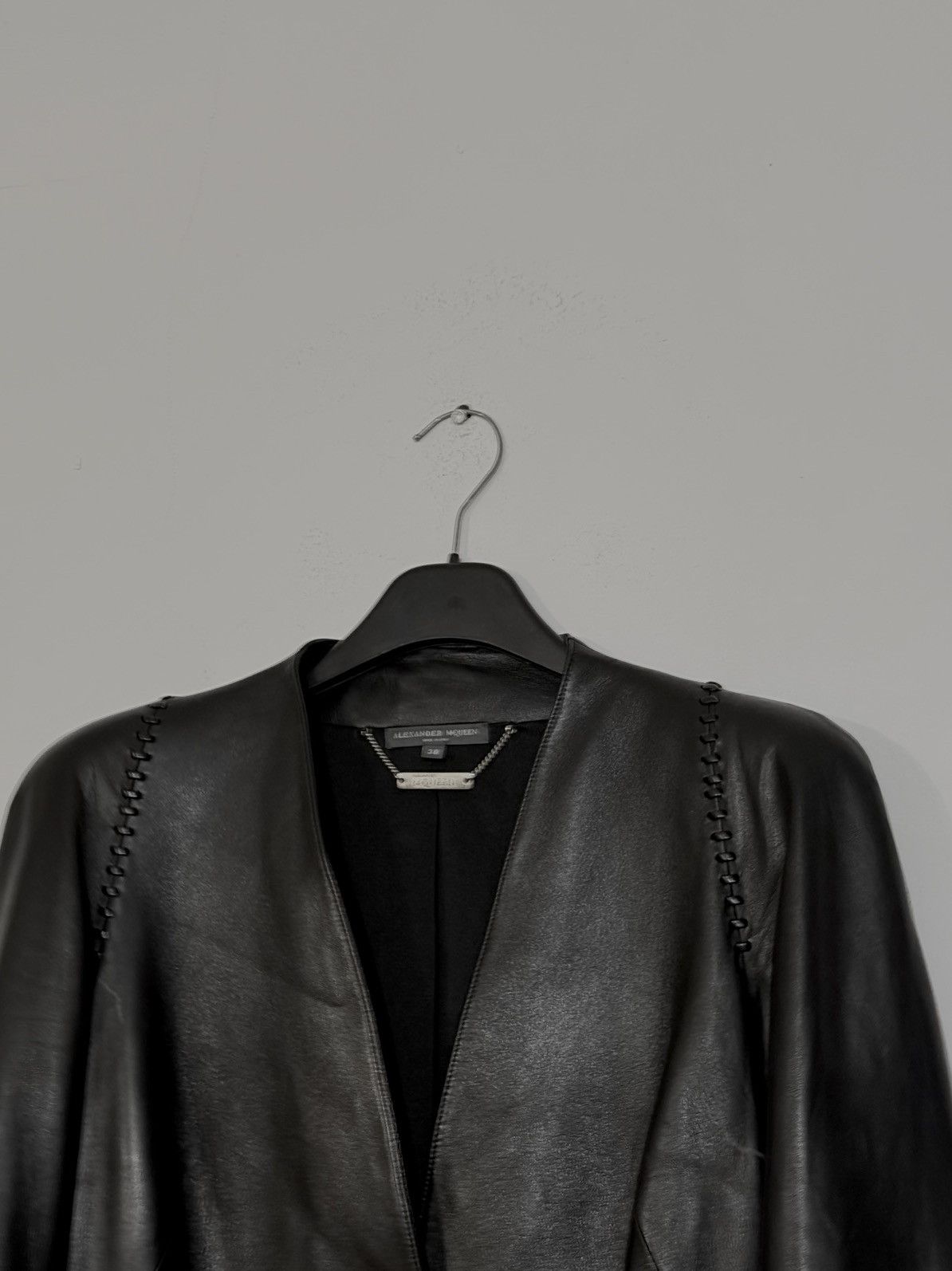 Alexander McQueen Alexander McQueen Leather Jacket Biker Black Fashion Size XS / US 0-2 / IT 36-38 - 6 Thumbnail
