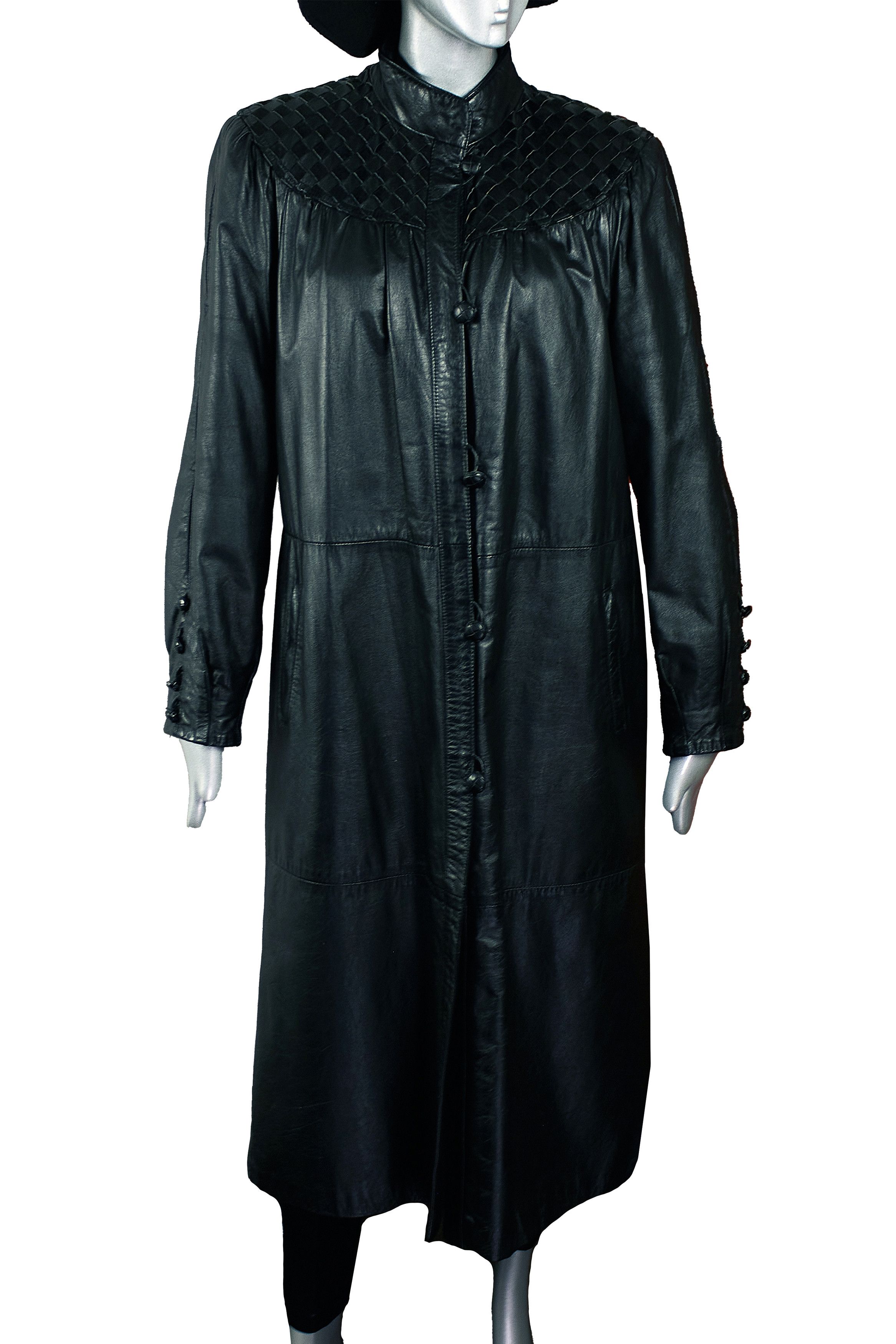 Vintage Rare vintage 90s women's black leather coat cloak Size M / US 6-8 / IT 42-44 - 9 Thumbnail