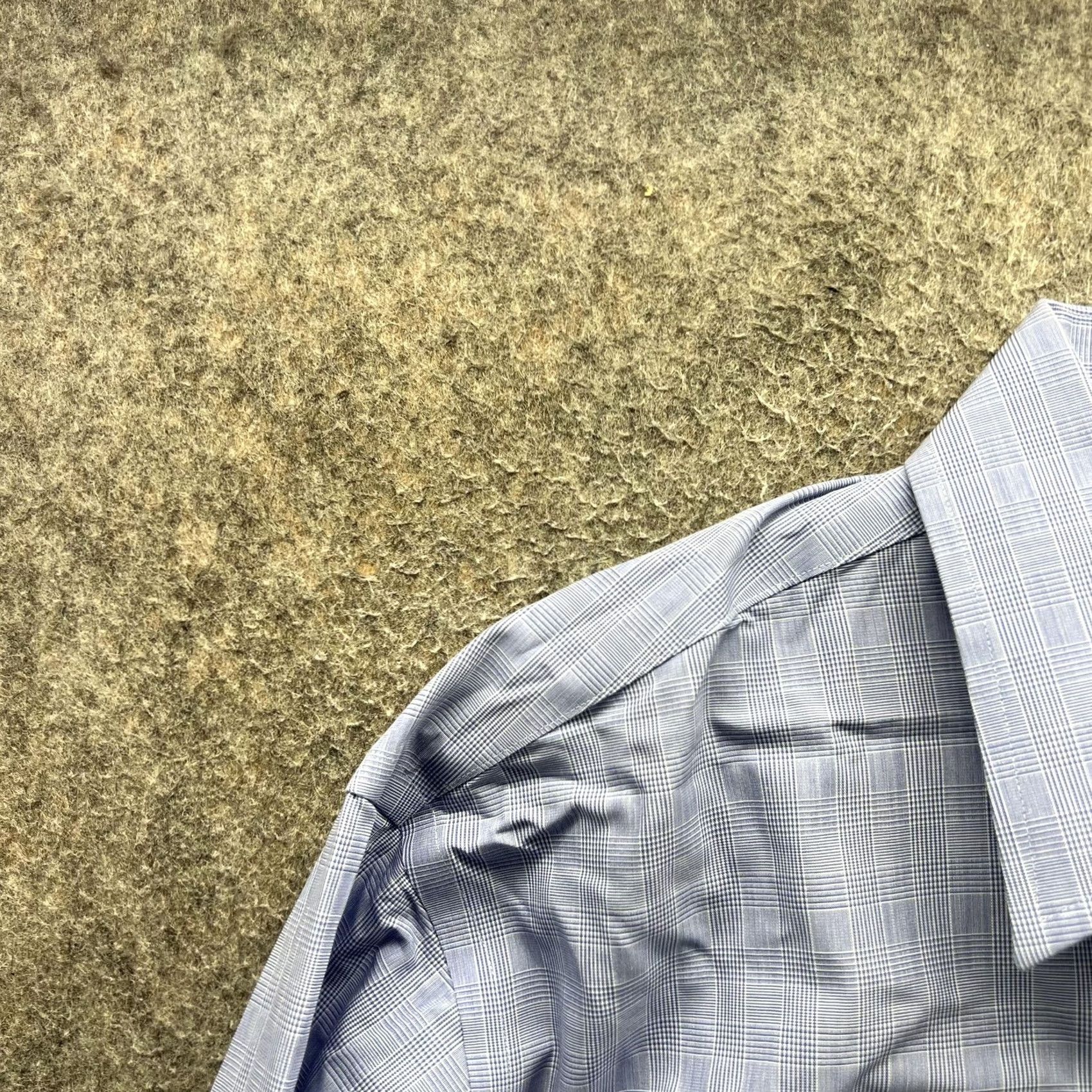 Brooks Brothers Brooks Brothers Dress Shirt Mens 16 34/35 Blue Check Regular Non-Iron 100% Cotton Button Front Short Sleeve? Size 42R - 6 Thumbnail