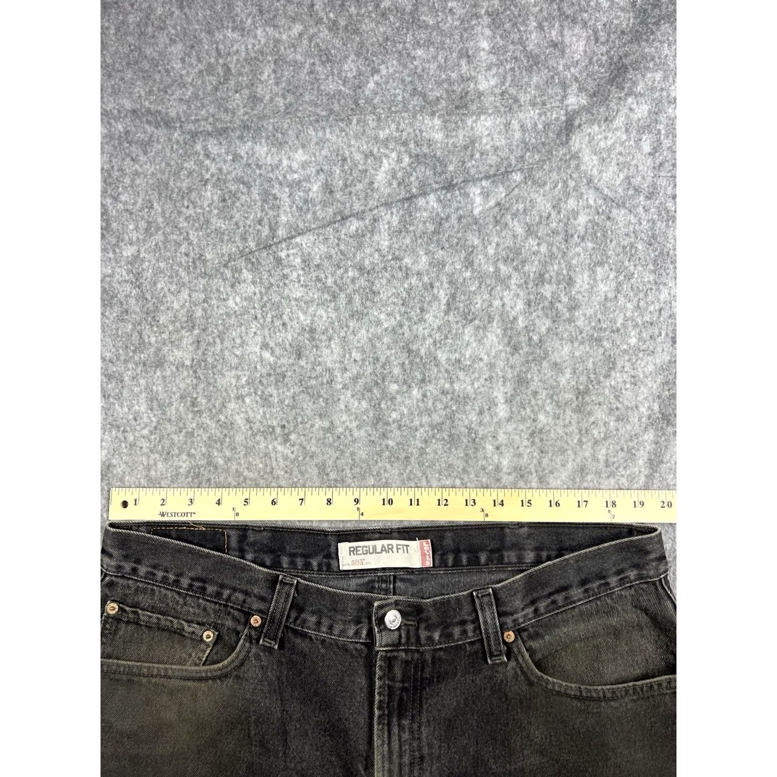 Levi's VINTAGE Levi's 505 Jeans Men's Black Regular Fit Distressed Denim Size 40x29 Size US 40 / EU 56 - 3 Thumbnail