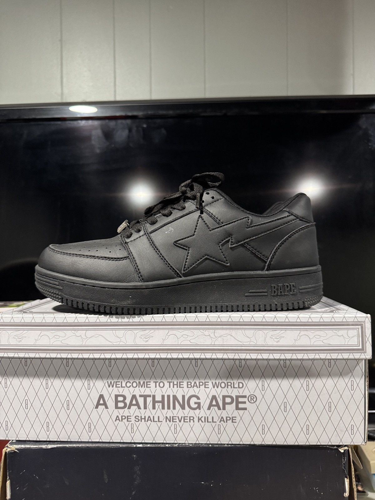 Bape A Bathing Ape Bapesta low Triple Black Size US 12 / EU 45 - 2 Thumbnail
