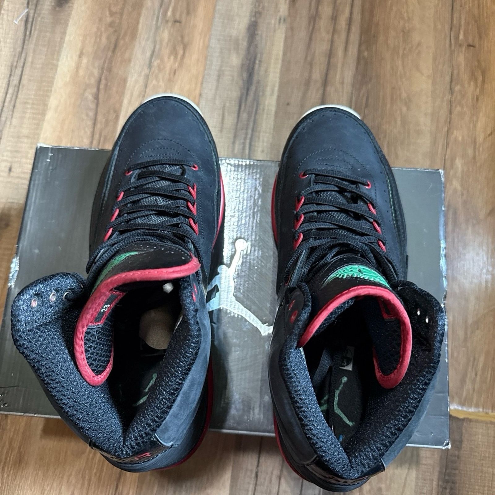 Jordan Brand 2011 Air Jordan 2.0 Black Classic Green Varsity Red Gucci Size US 10.5 / EU 43-44 - 3 Thumbnail