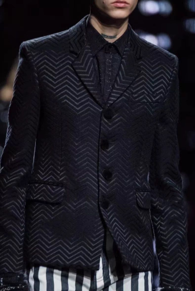 Yves Saint Laurent Saint Laruent 19fw runway black dark grain four-button floc Size 46R - 9 Thumbnail