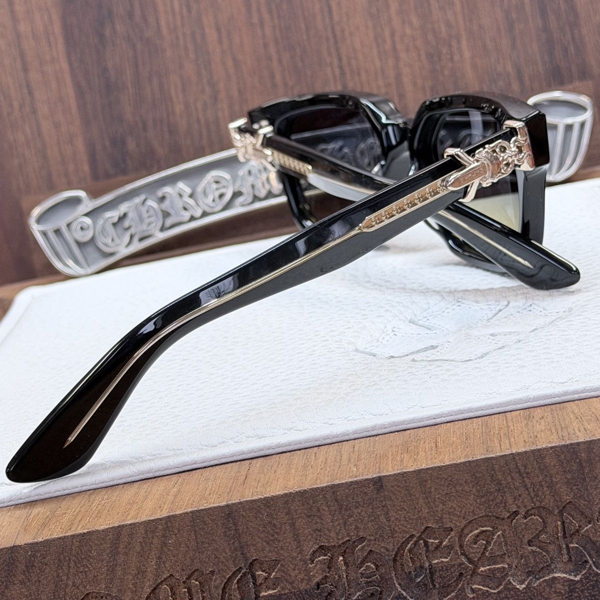 Chrome Hearts Chrome Hearts VAGILLIONAIRE II Sunglasses Size ONE SIZE - 9 Thumbnail