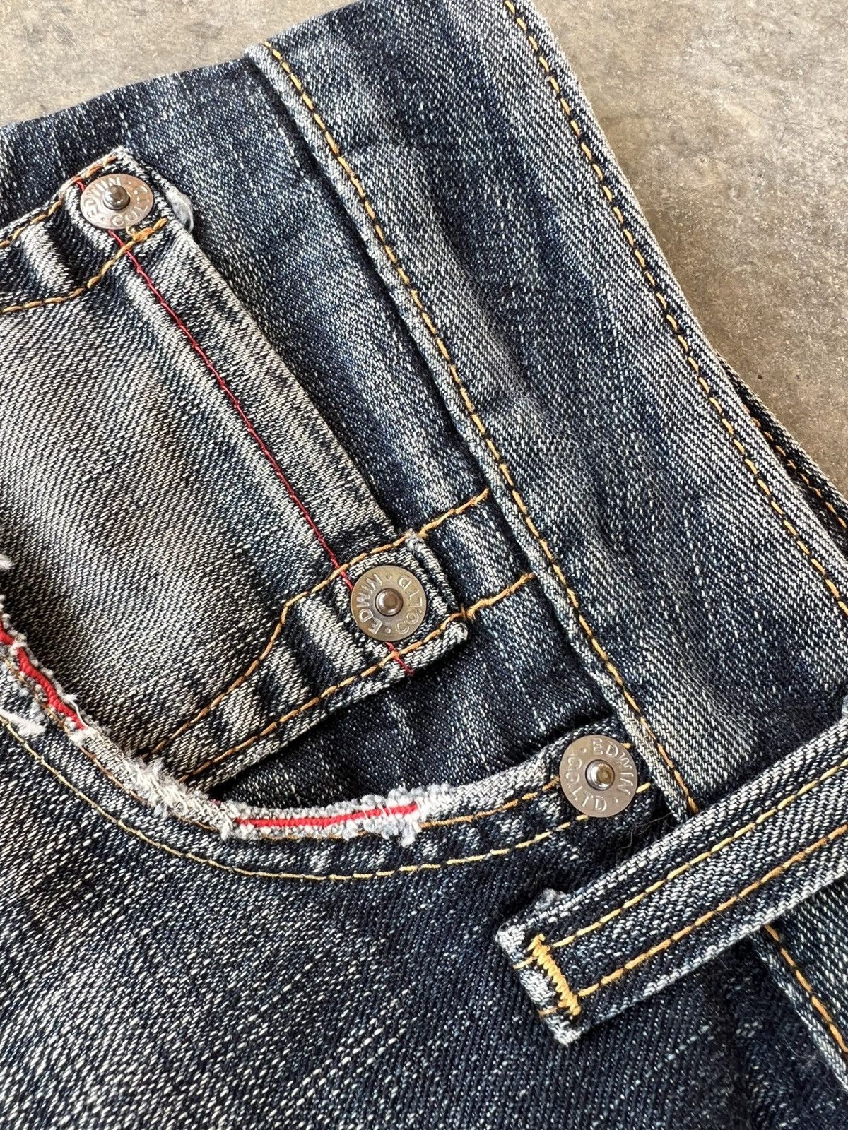 Edwin × Japanese Brand × Jean Vintage Edwin Blue Trip Edgeline Distressed Jean Size US 33 - 9 Thumbnail