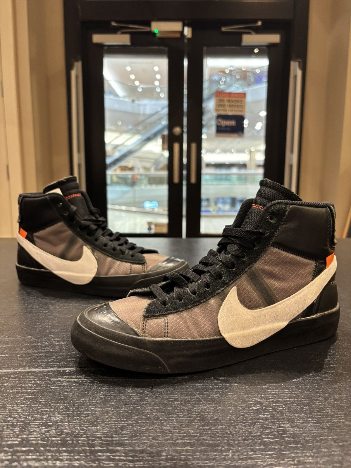 Nike Nike X Off White Blazer Mid ‘Grim Reaper’ Size US 7.5 / EU 40-41 - 1 Thumbnail